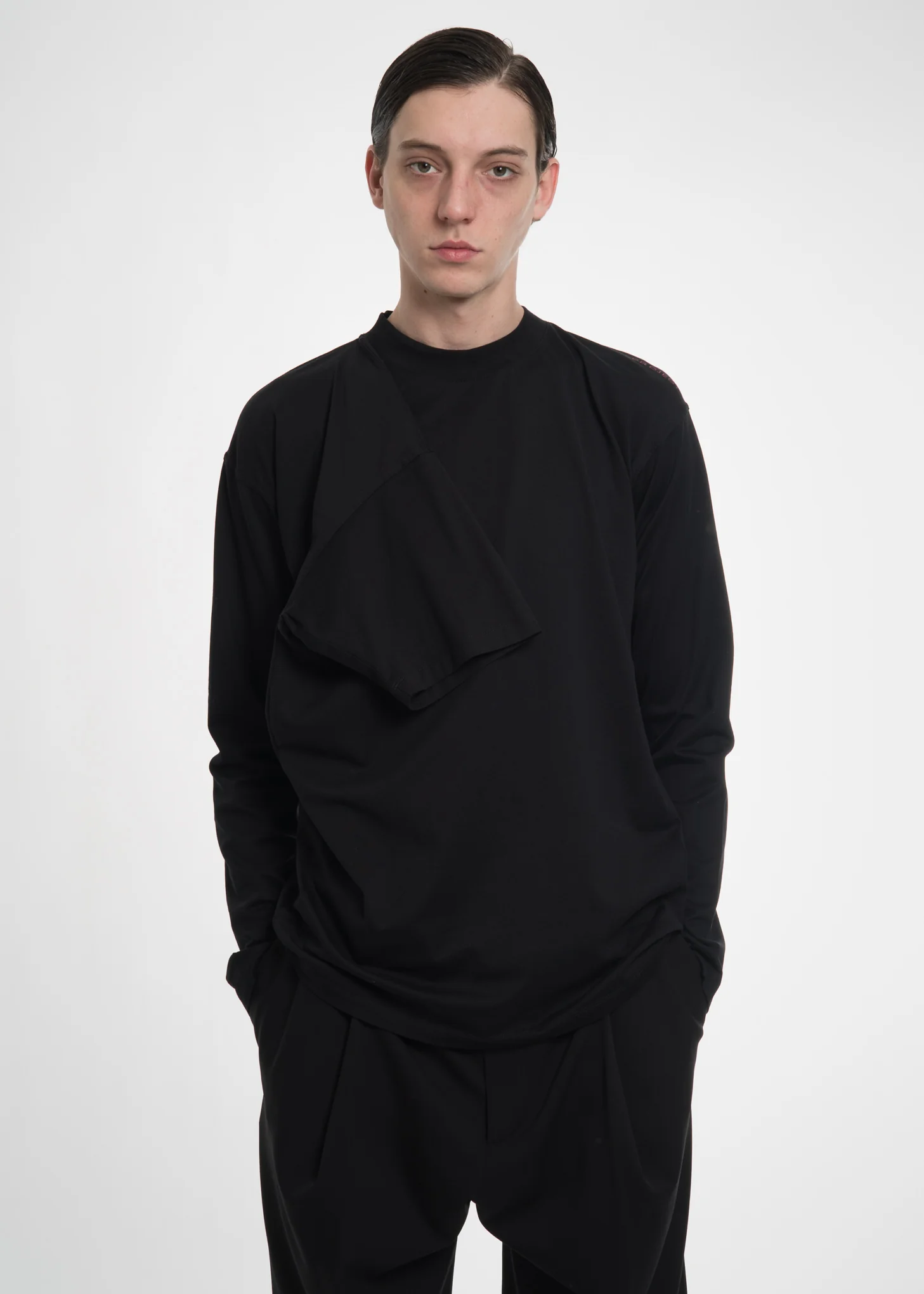 Black Four Sleeved T-Shirt - Image 5