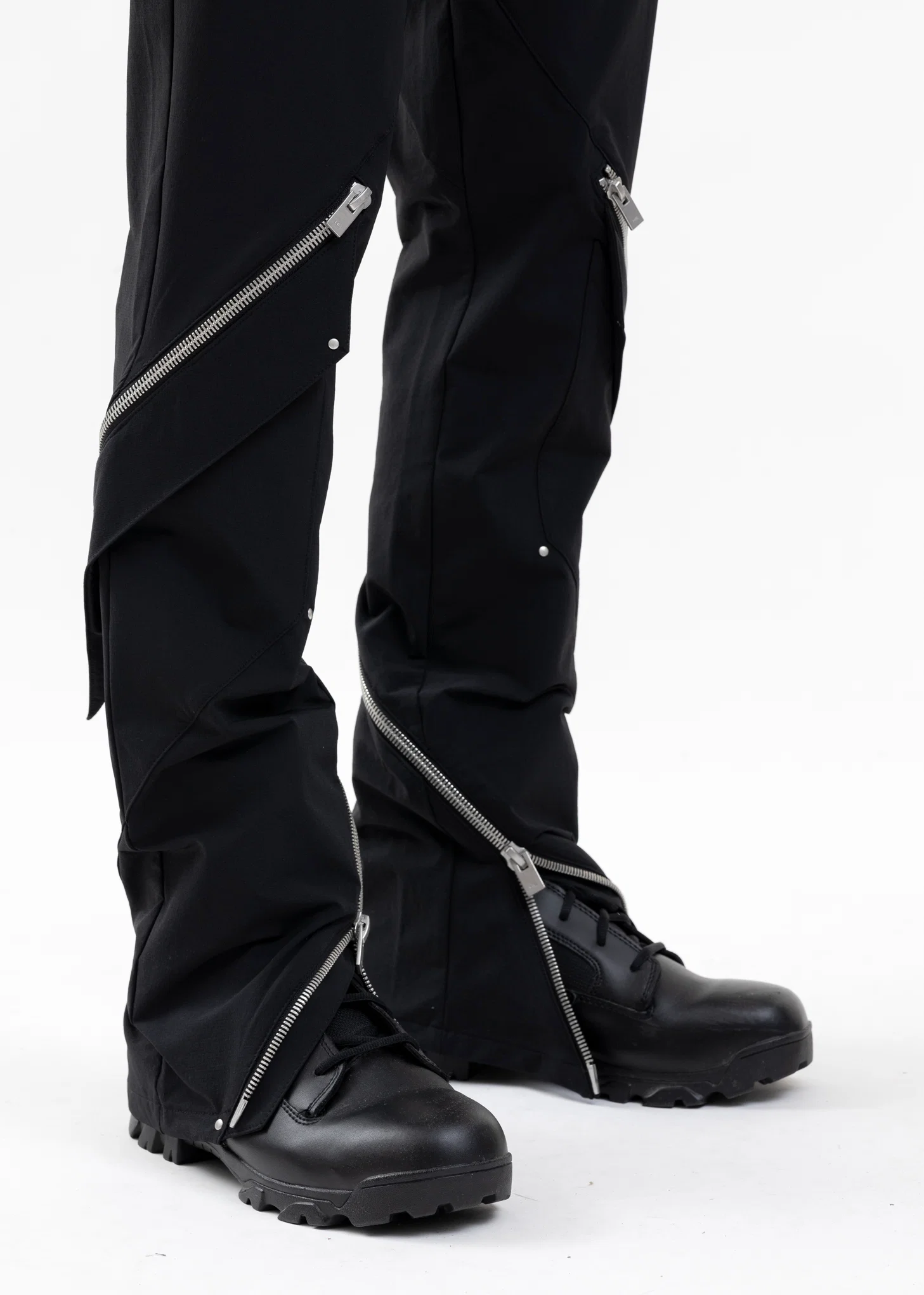 BLACK FRAZIL CARGO TROUSER - Image 6