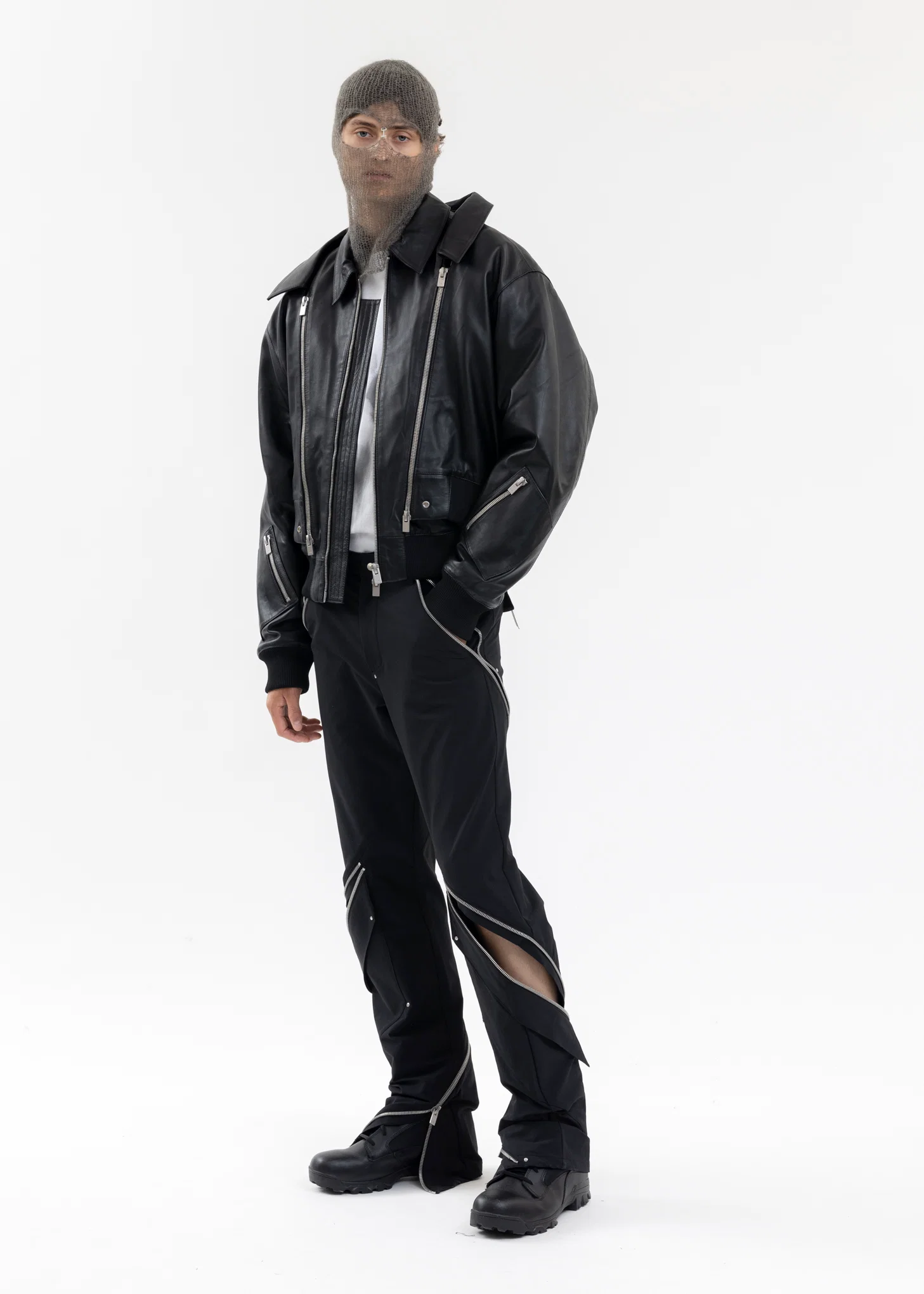 BLACK FRAZIL CARGO TROUSER - Image 9