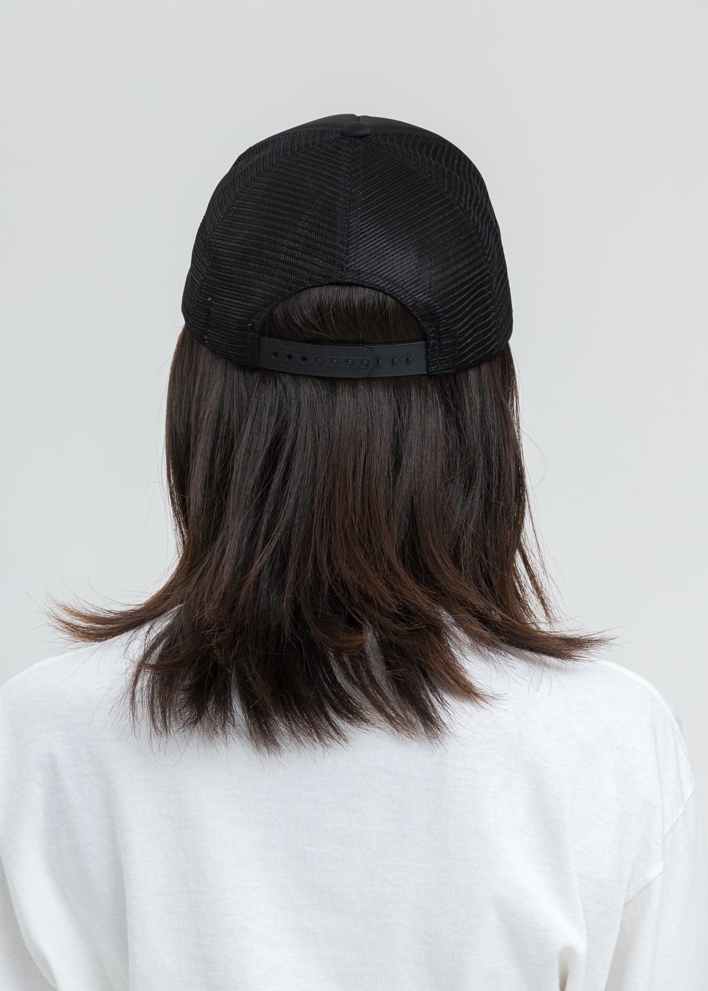 Black GALLERY DEPT. LOGO PAINTED Trucker Cap - Image 5