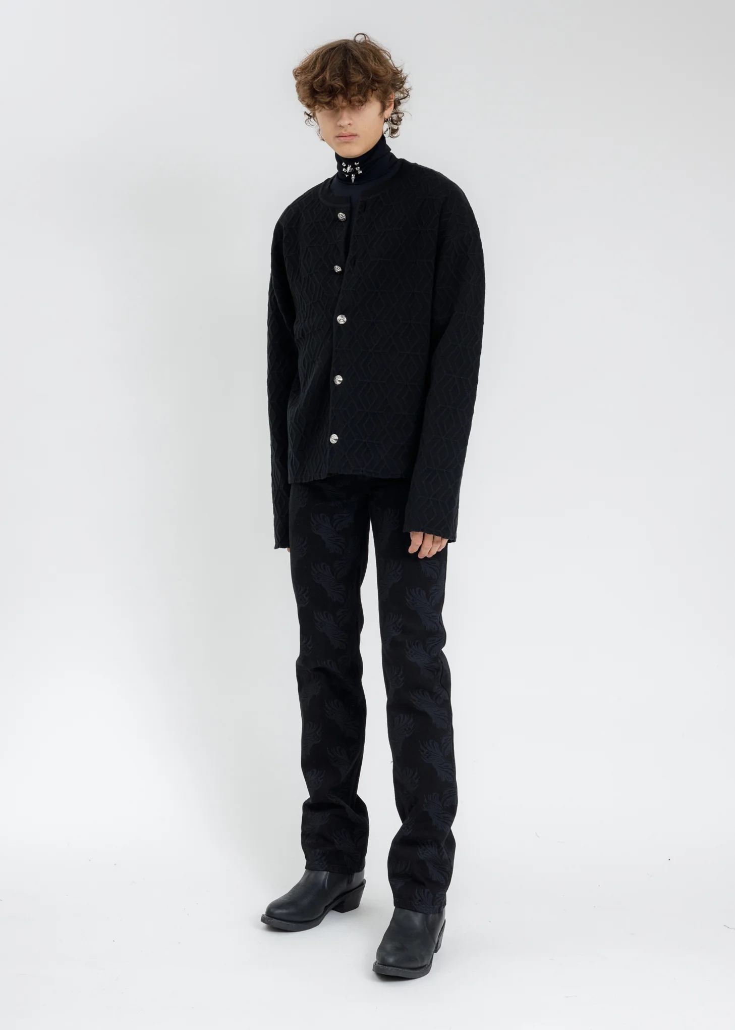 Black Geometric Pattern Knit Cardigan - Image 6