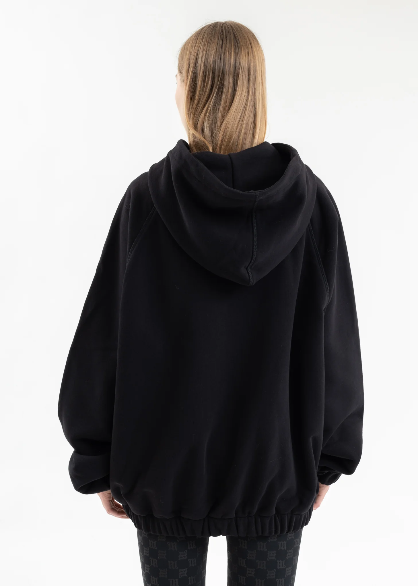 BLACK GIGA SMILEY ZIPPED HOODIE - Image 4