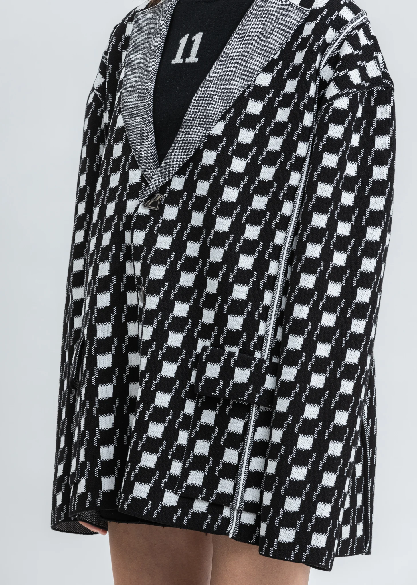 Black Gingham Check Oversize Jacquard Jacket - Image 4