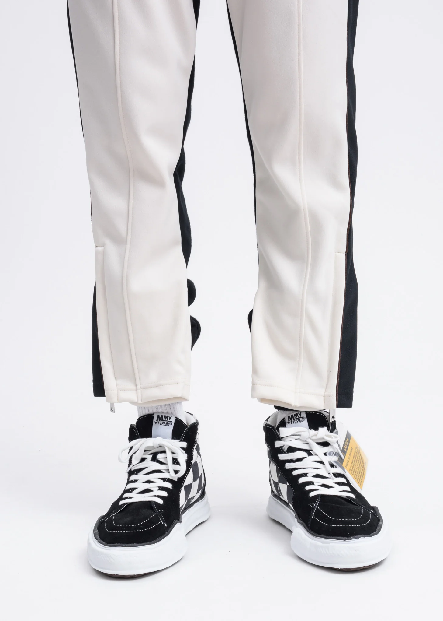 Black Gingham Sole High Top Original Sole Sneaker - Image 5