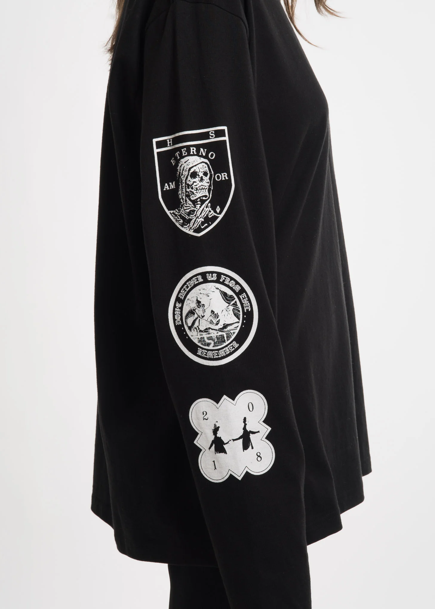 Black Graphic L/S T-Shirt - Image 2