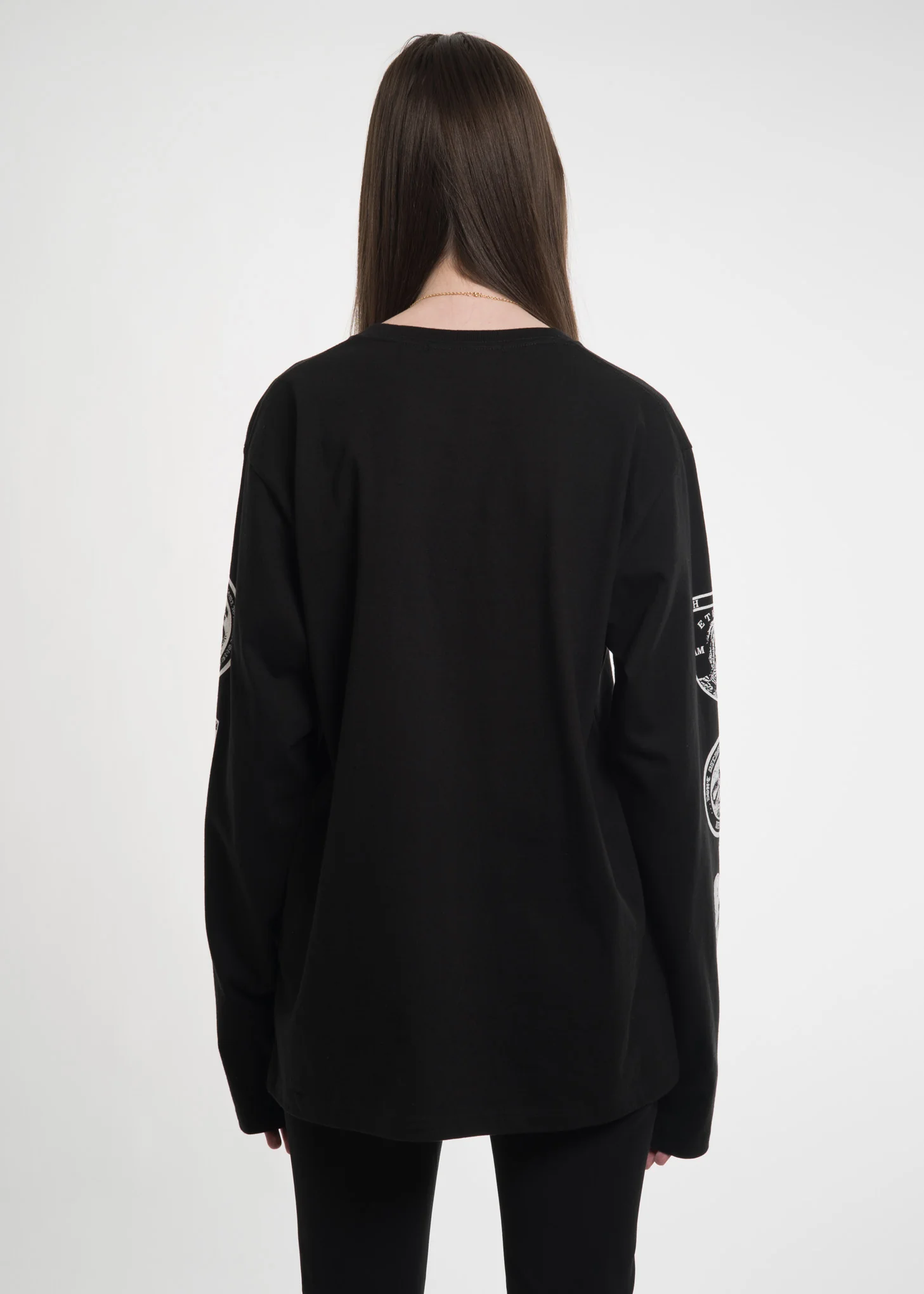 Black Graphic L/S T-Shirt - Image 3