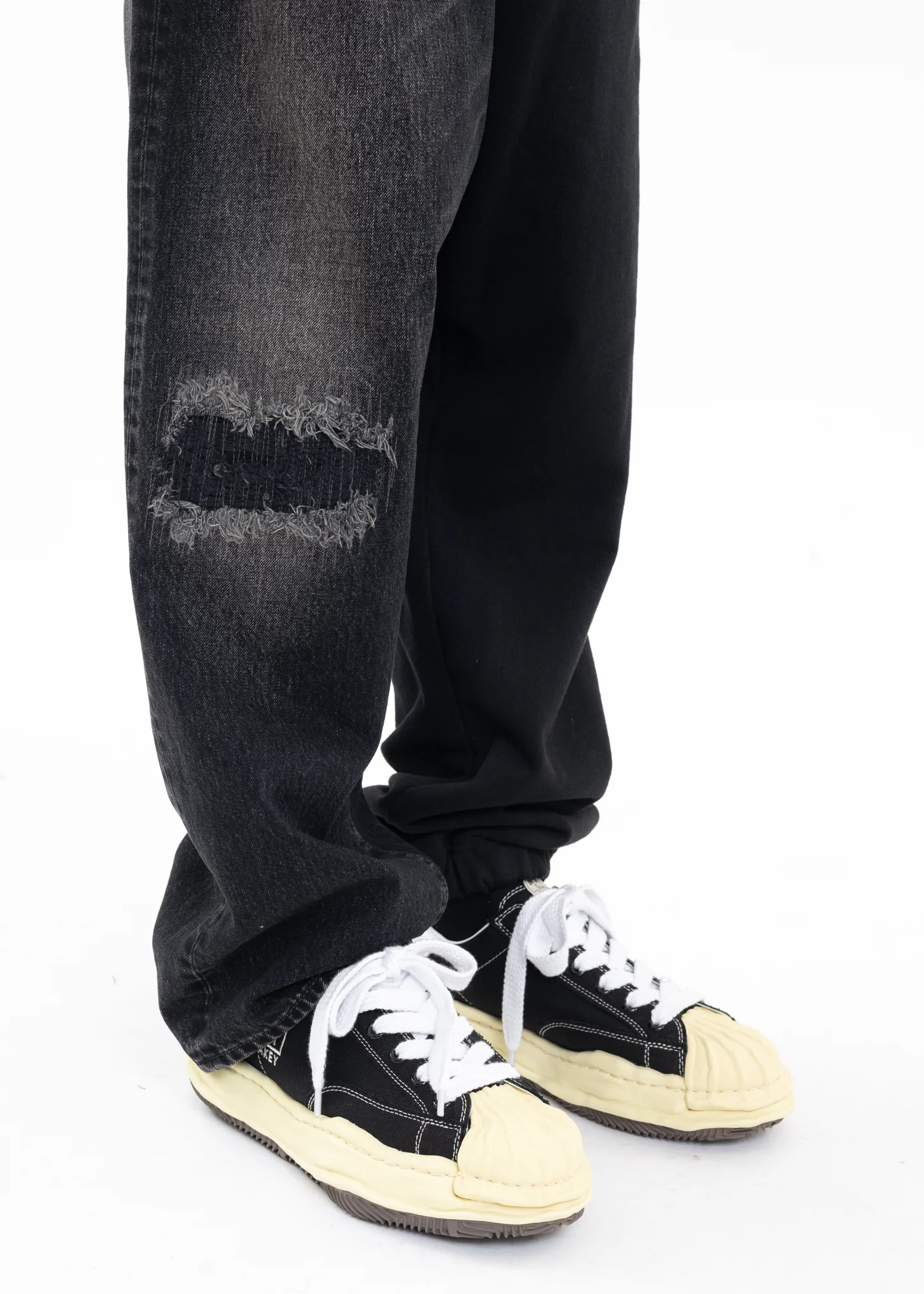 Black Half-Sweat Denim Pants - Image 7