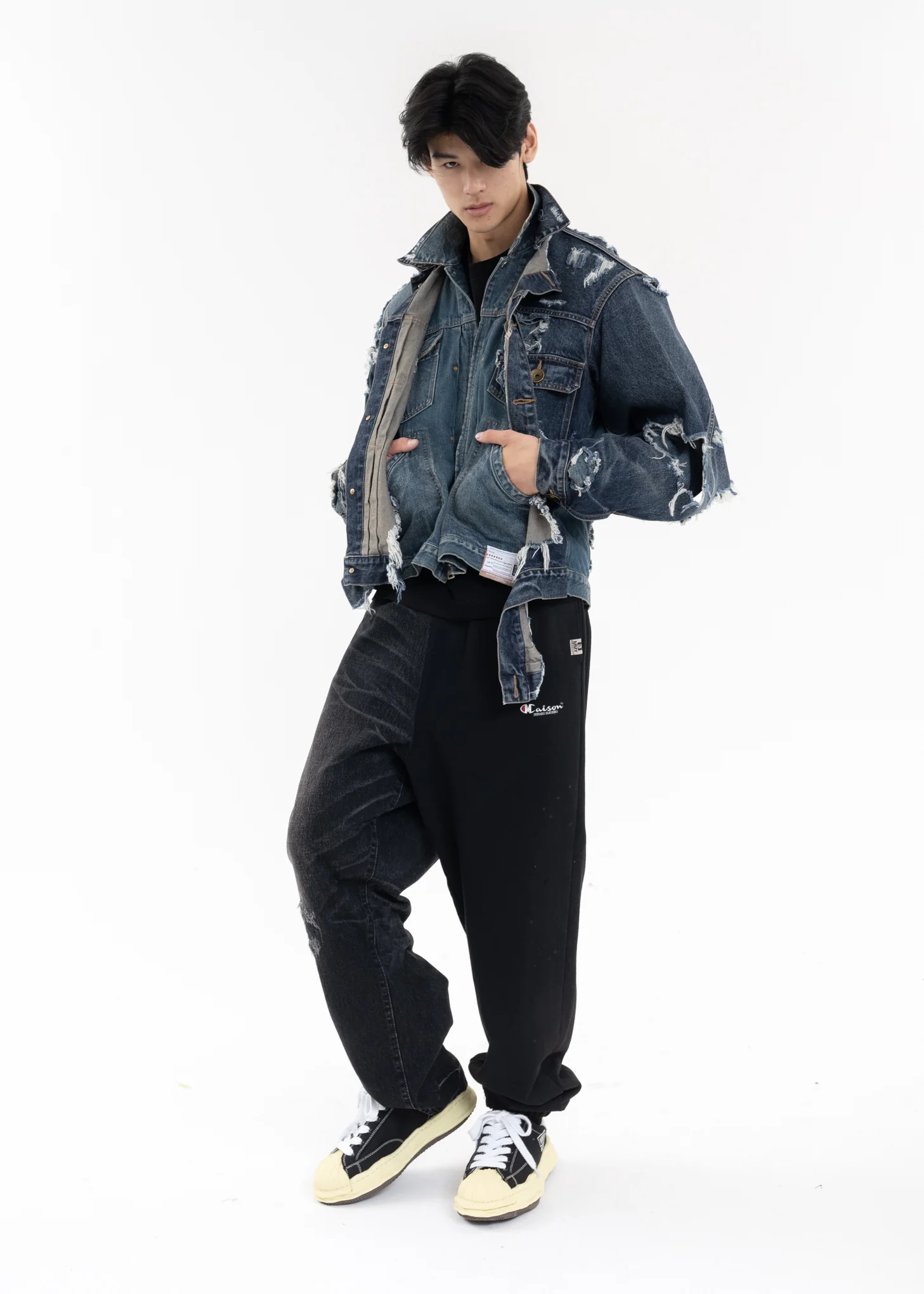 Black Half-Sweat Denim Pants - Image 9