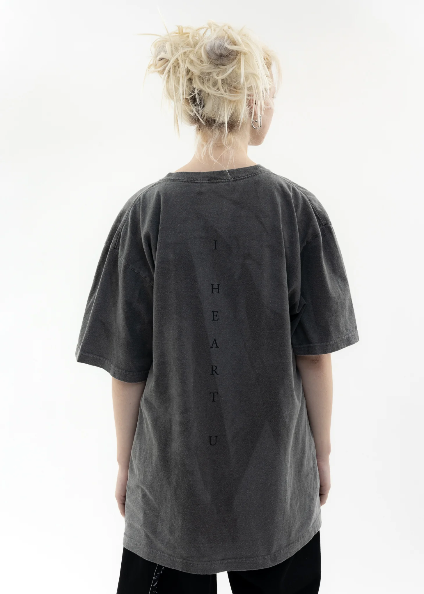 Black Hand Dyed T-Shirt - I HEART U Artwork by TREVOR BROWN - Image 4