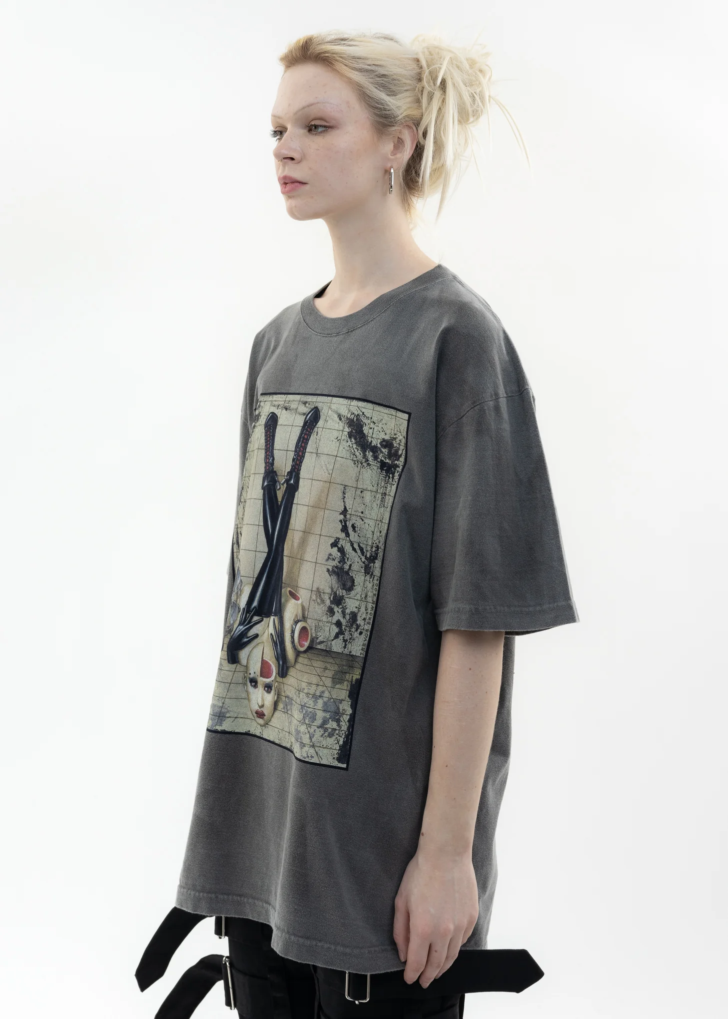Black Hand Dyed T-Shirt - STILL LIFE Artwork by TREVOR BROWN - Image 3