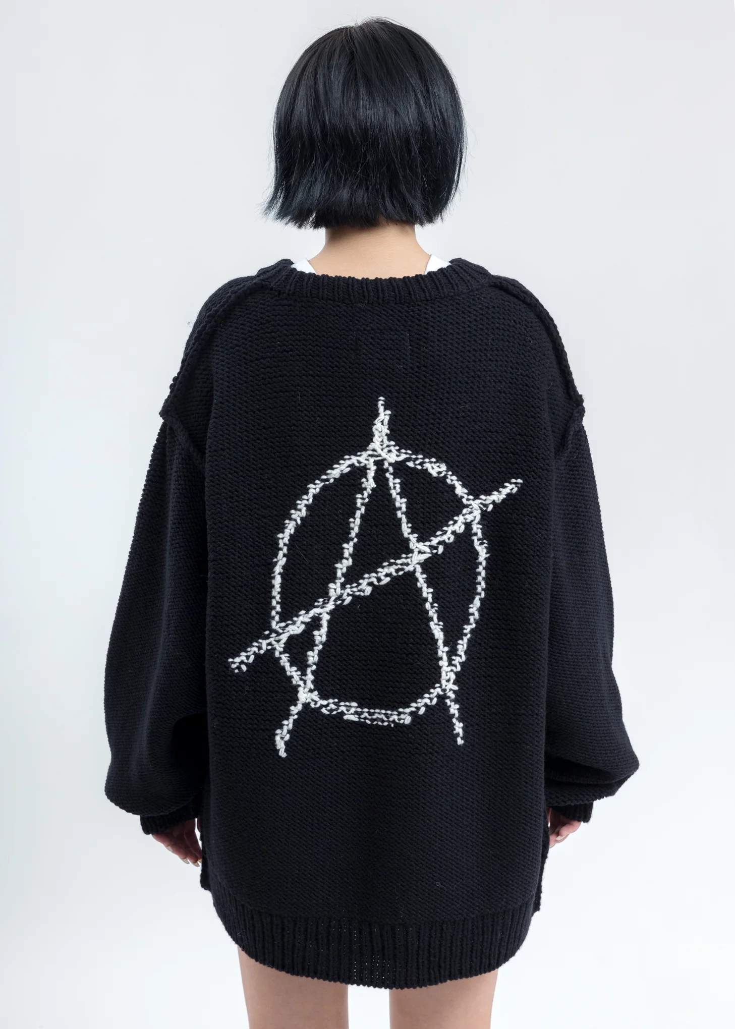 Black Hand-Knitting Jacquard Pullover - Image 4