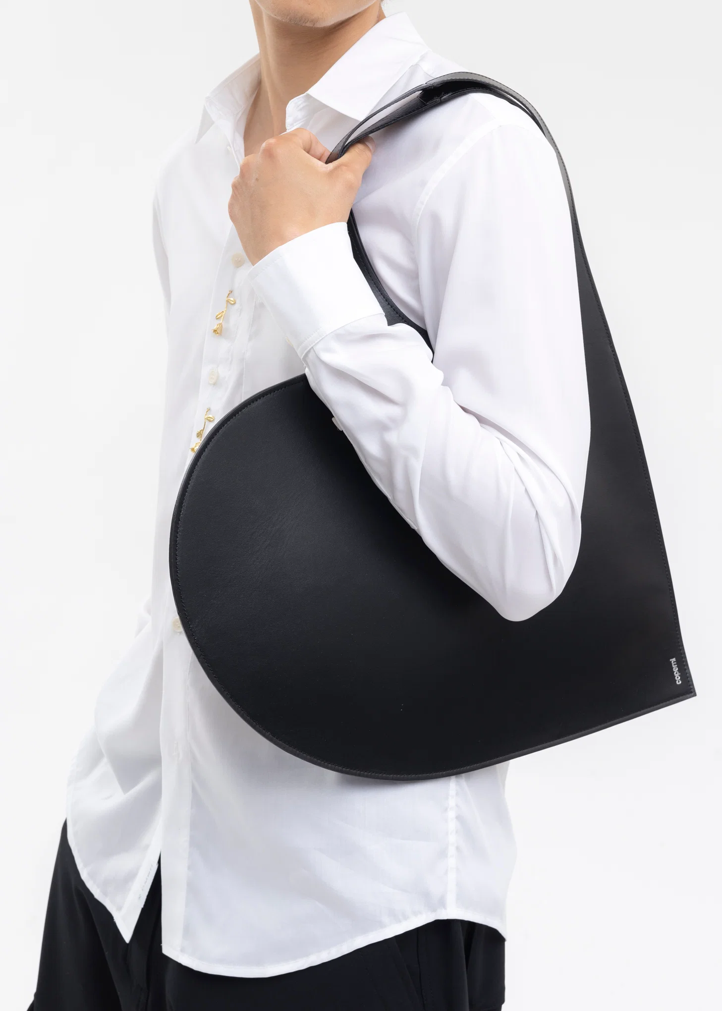 BLACK HEART TOTE BAG - Image 2