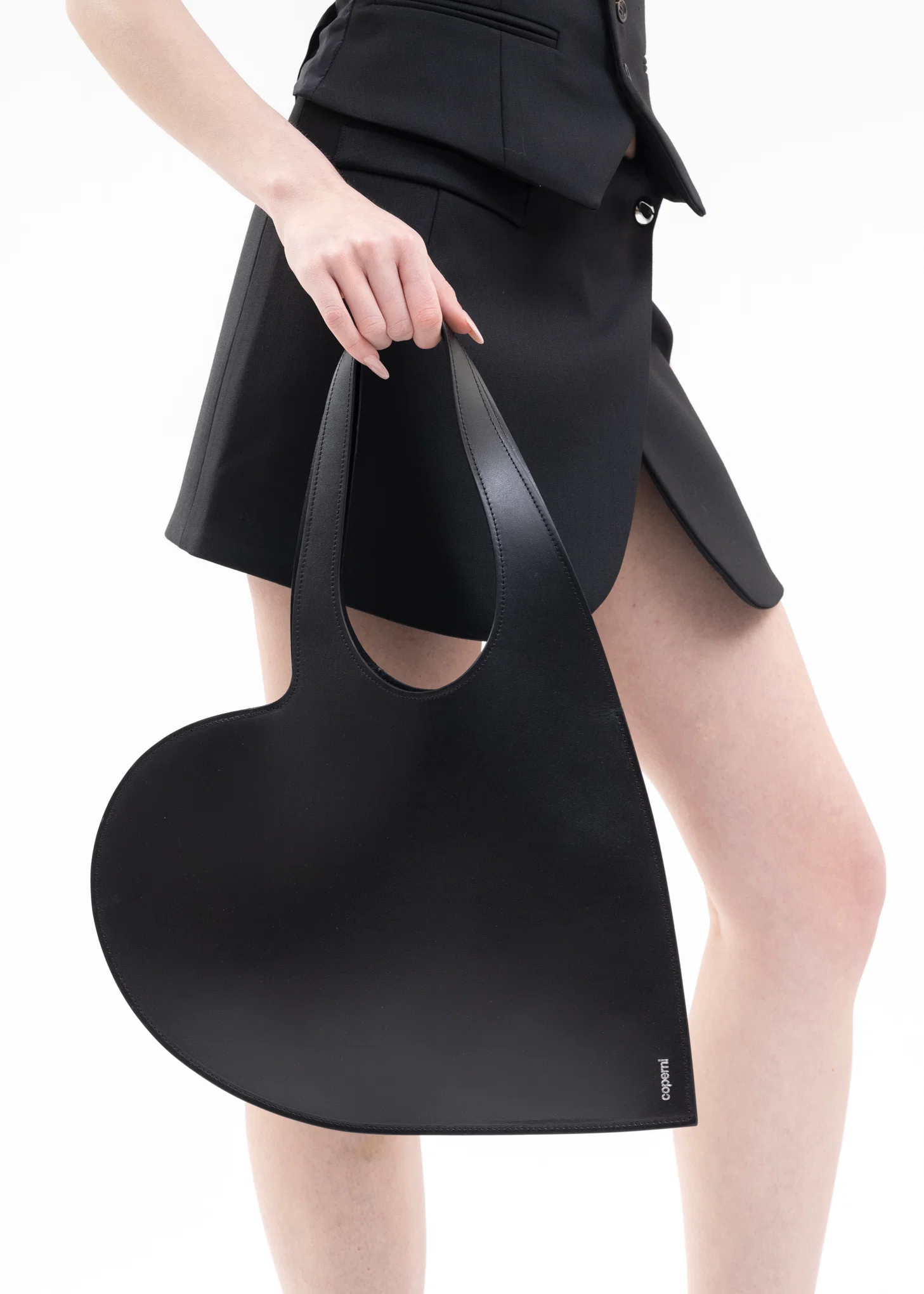 BLACK HEART TOTE BAG - Image 3
