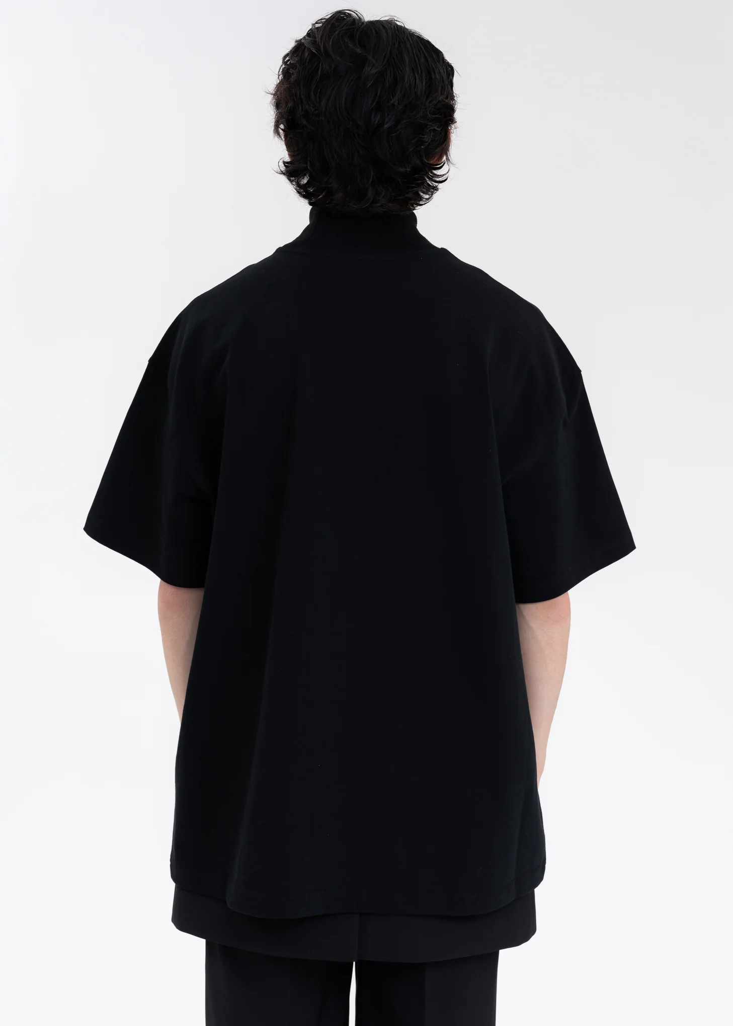 BLACK HIGH NECK T-SHIRT - Image 3