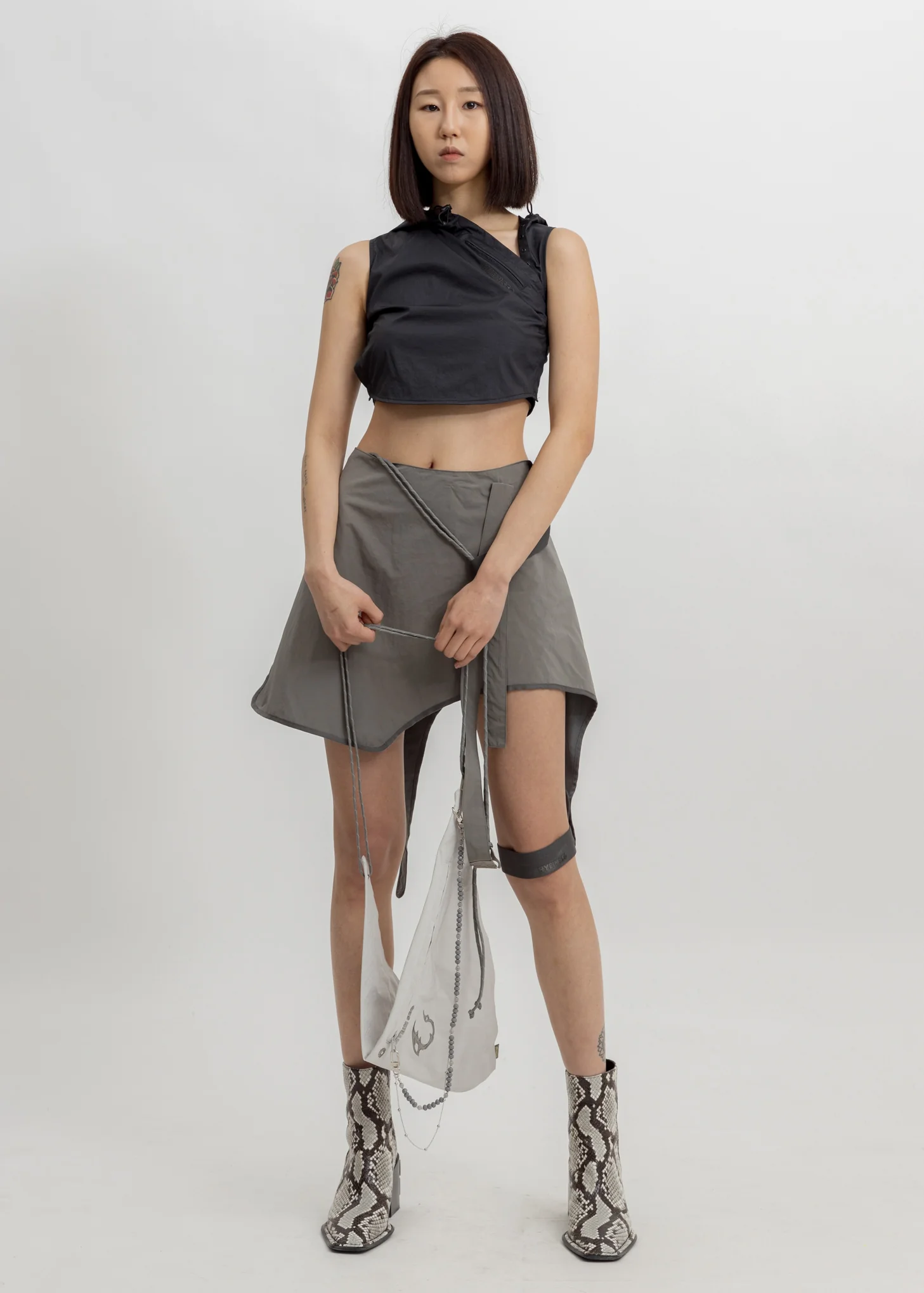 Black Hooded Cropped Top - Image 5