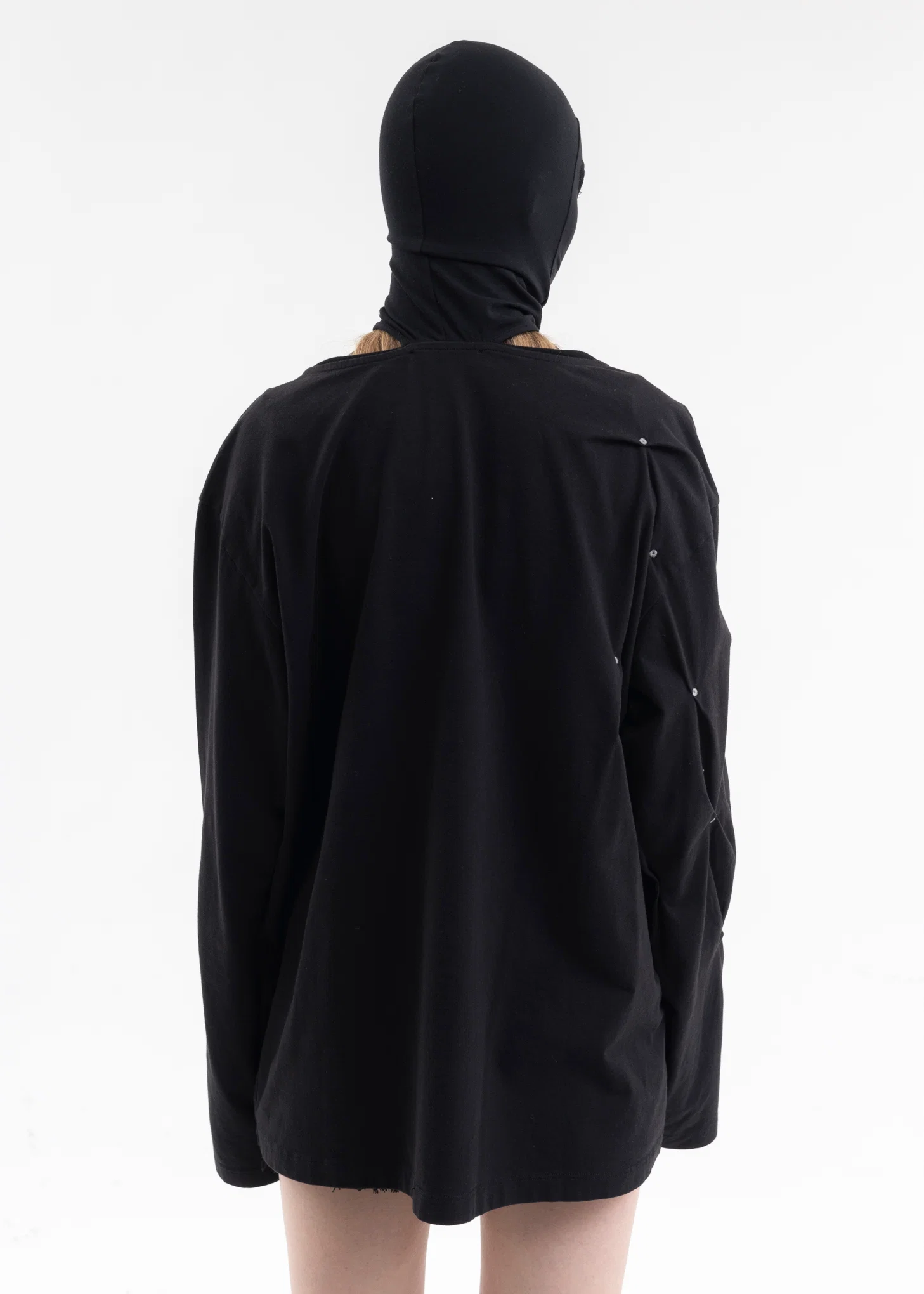BLACK HOODED LONG SLEEVE T-SHIRT - Image 5