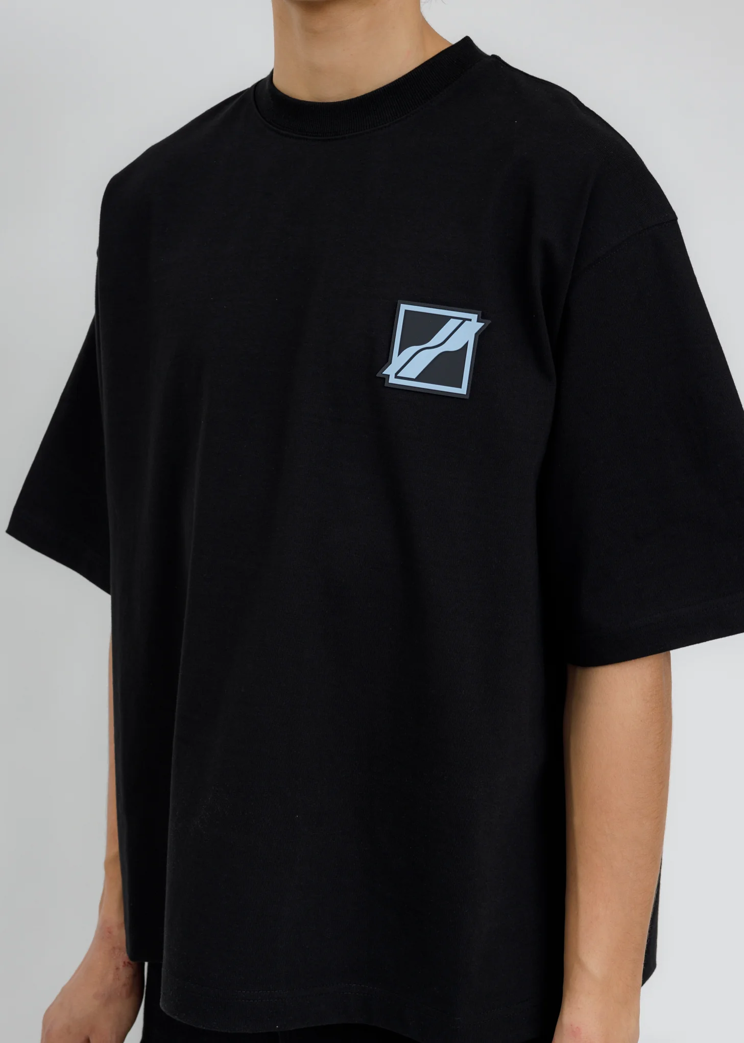 Black Hotfix Patch Logo T-Shirt - Image 4