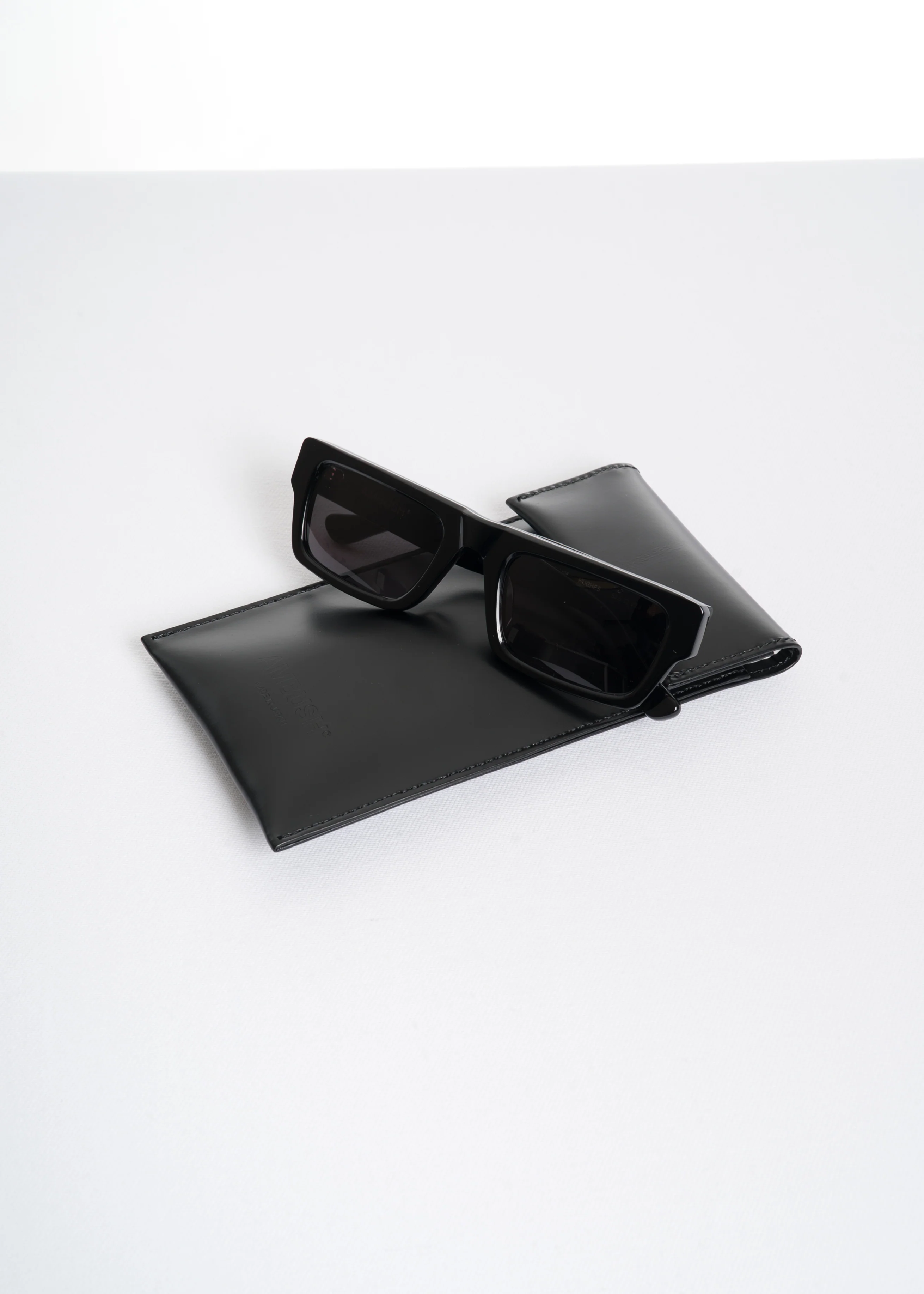 Black Hughes Sunglasses - Image 7