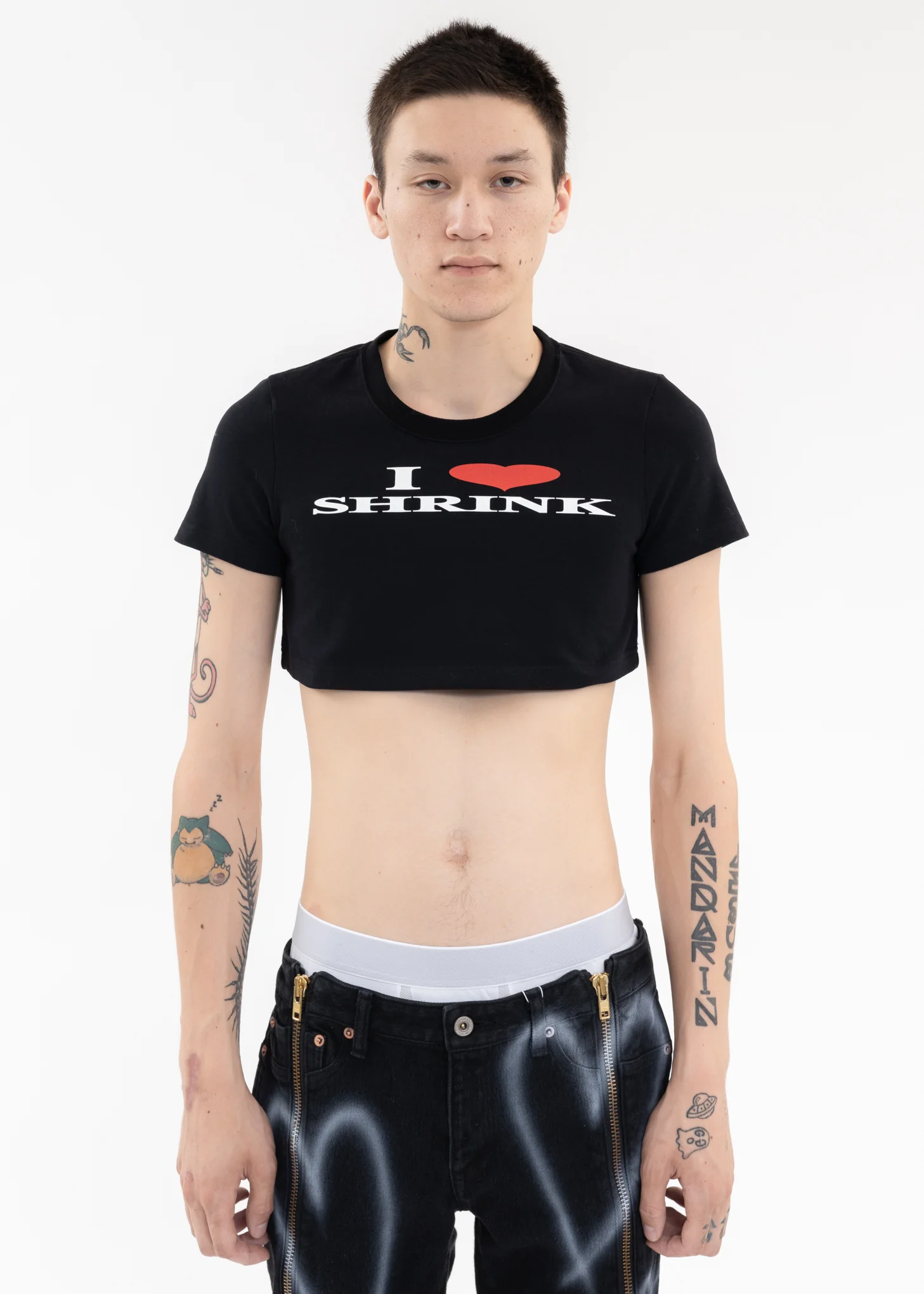 Black I ♡ SHRINK T-SHIRT