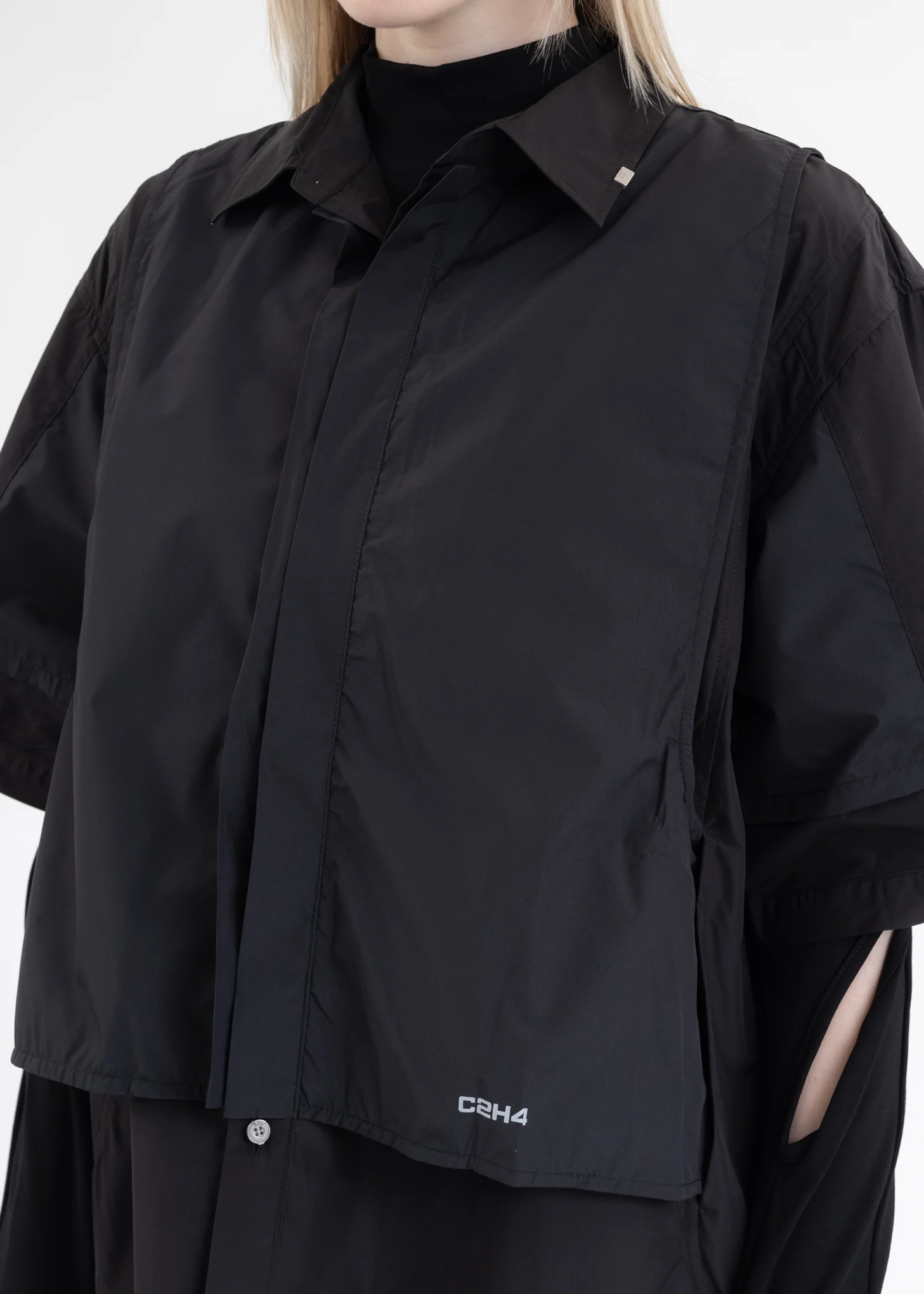Black Intervein Layered Short-Sleeve Shirt - Image 4