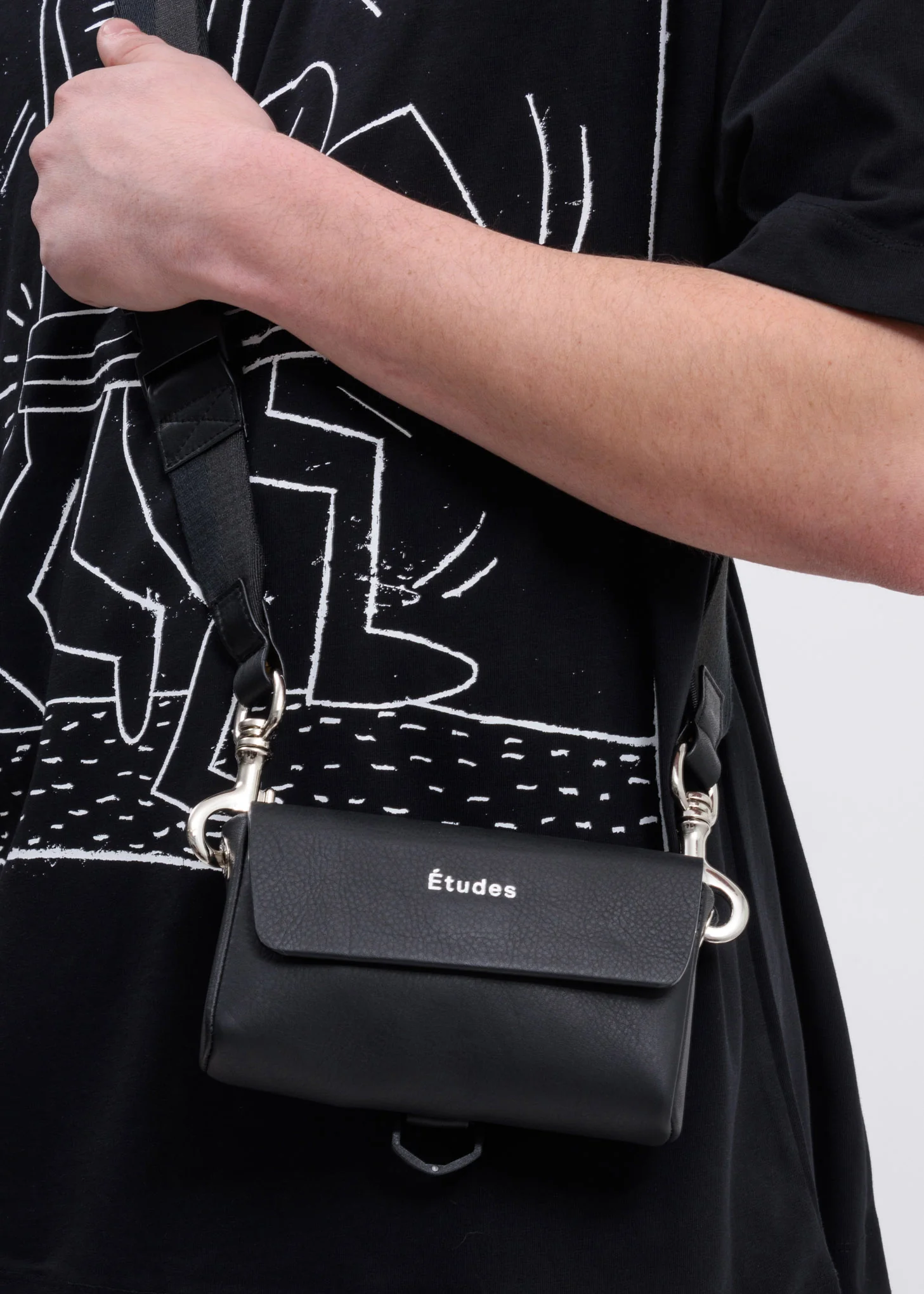 Black January Bag - Image 7