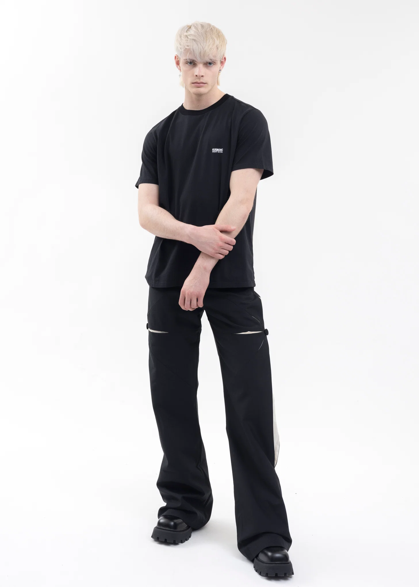 BLACK TWO GIRLS T-SHIRT - Image 6