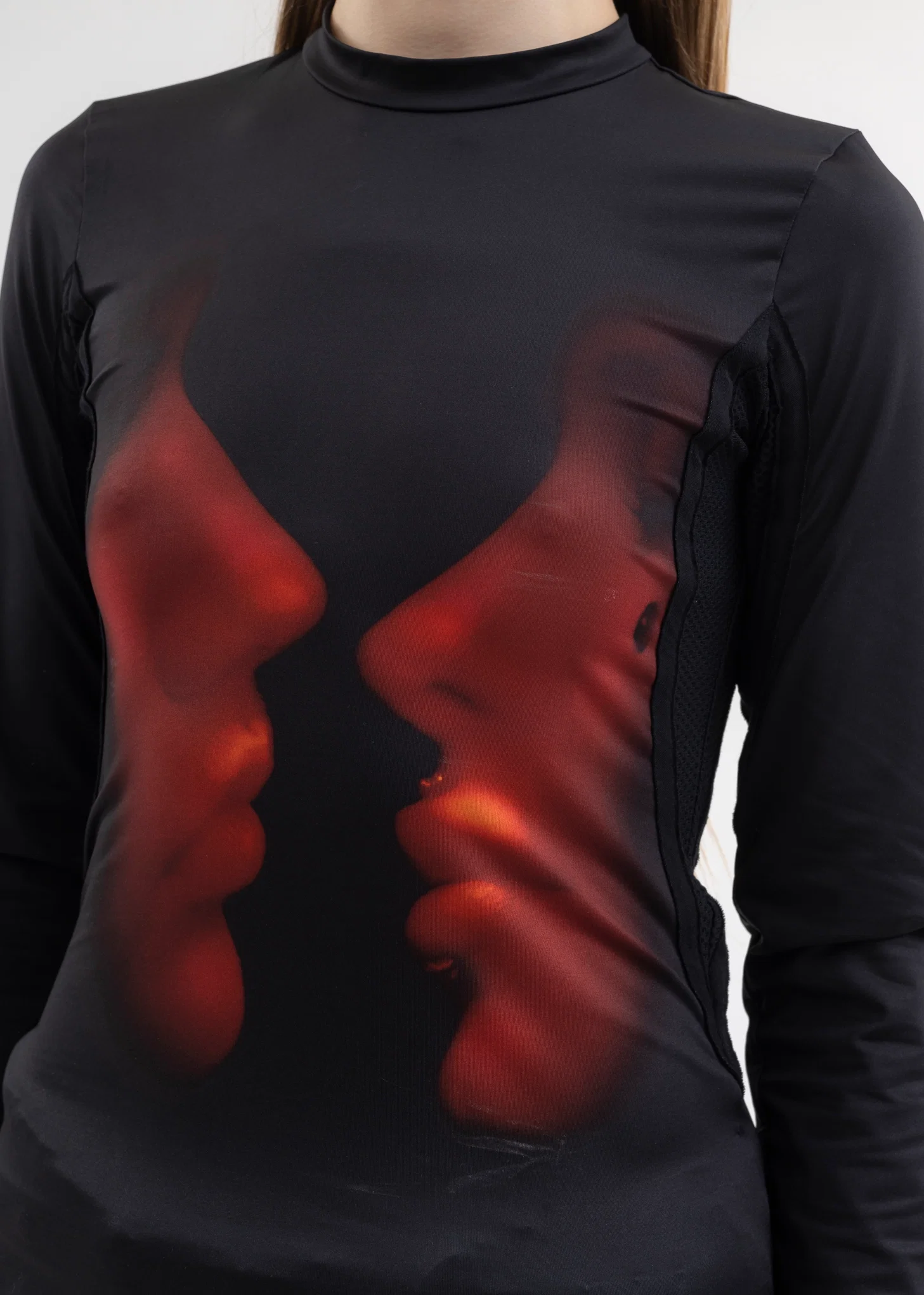 BLACK KISS TECHNICAL LONG SLEEVE T-SHIRT - Image 5