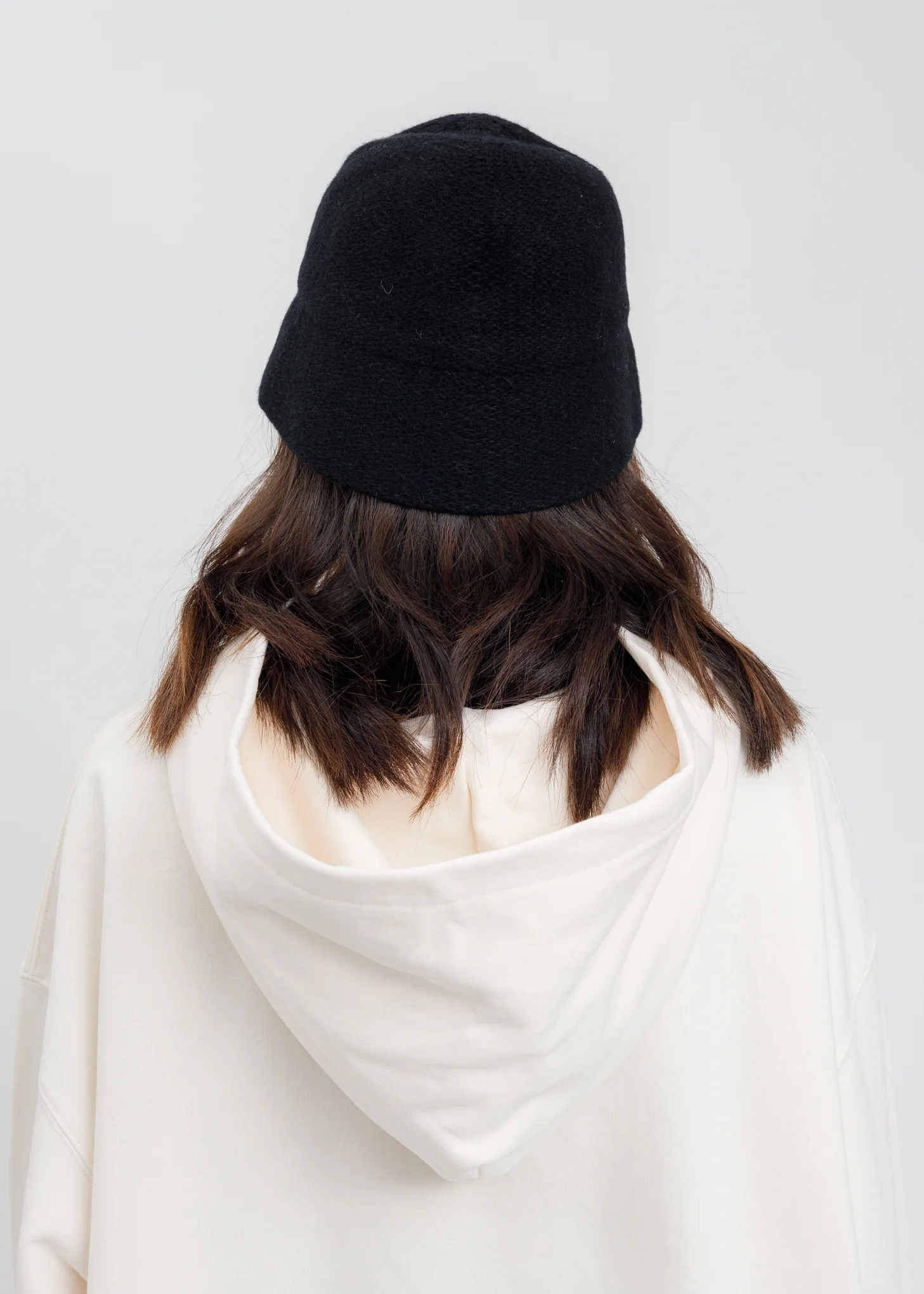 Black Knit Bucket Hat - Image 3