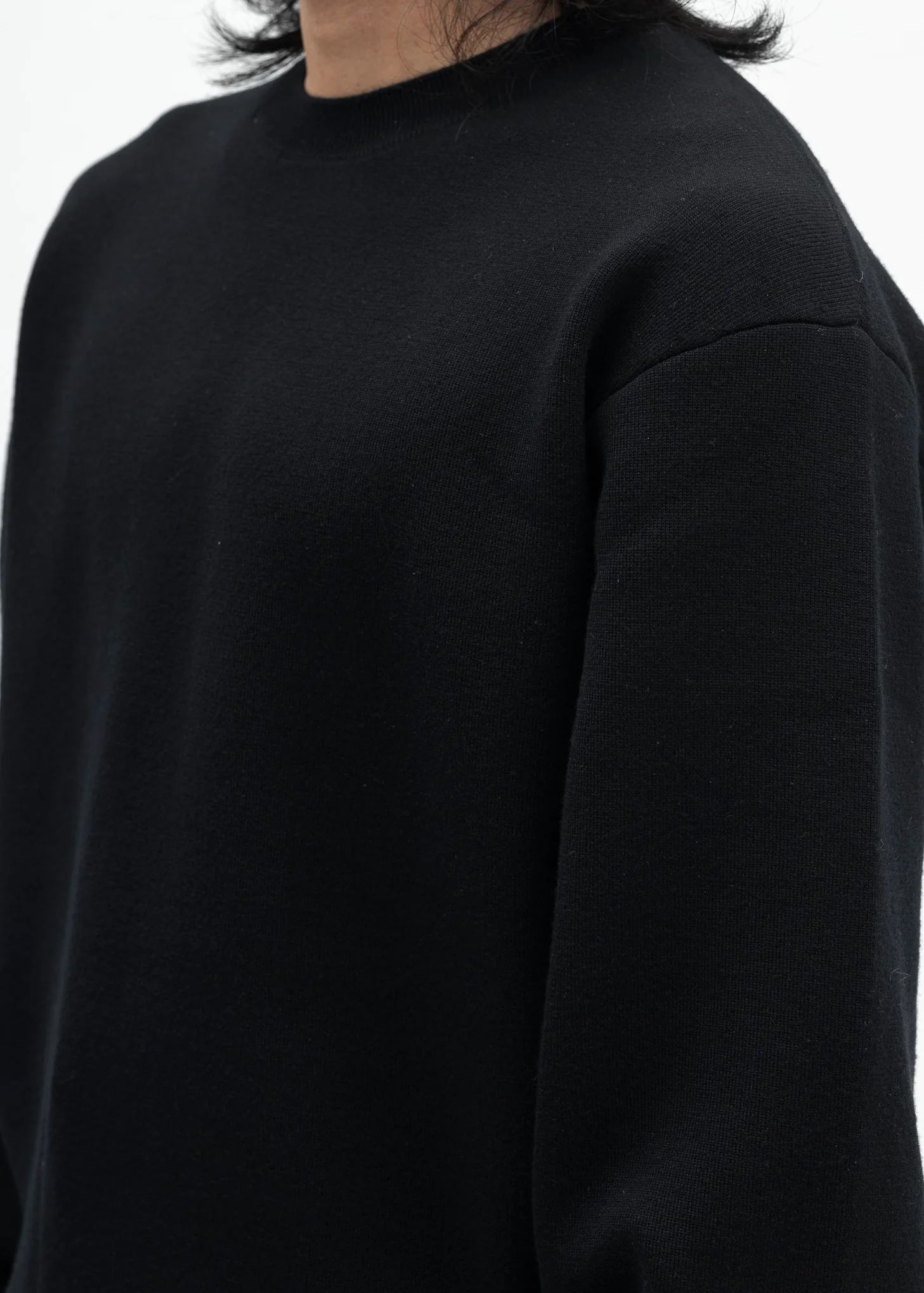 BLACK KNITTED CREWNECK JUMPER - Image 4