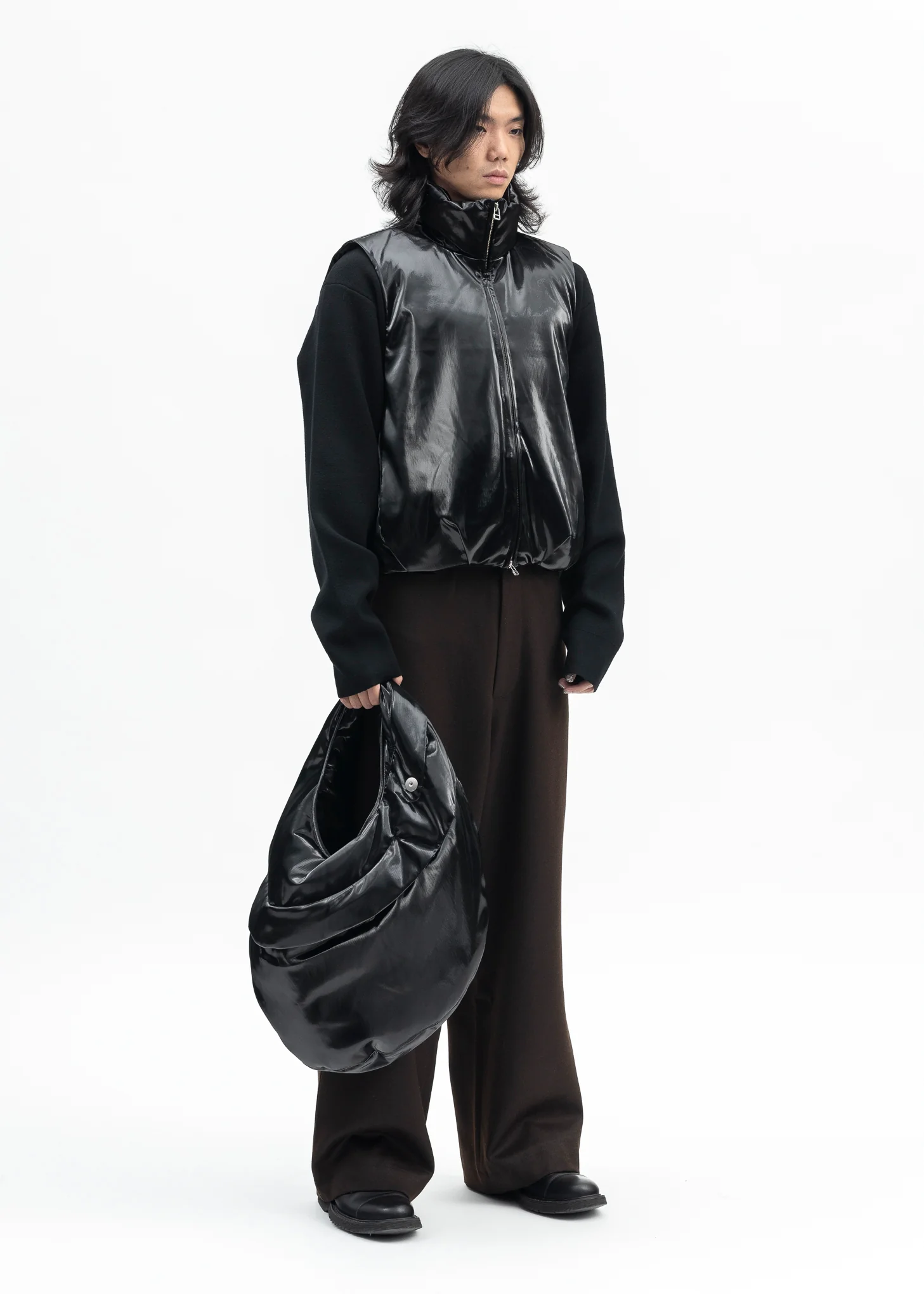 BLACK KNITTED CREWNECK JUMPER - Image 8