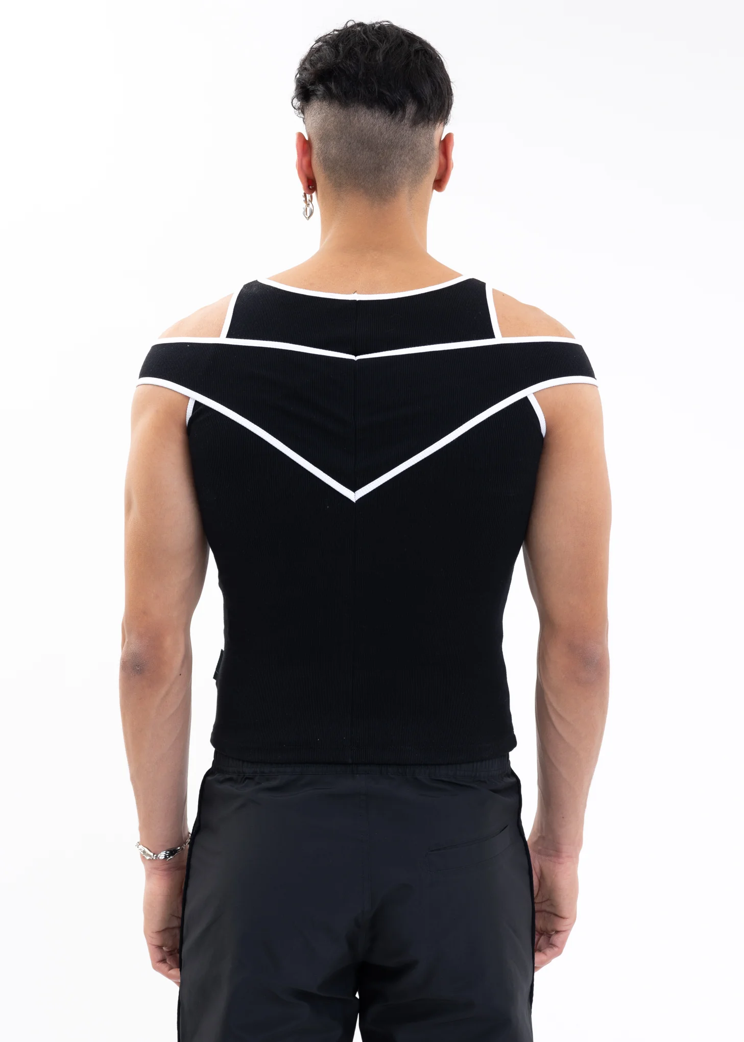 BLACK Knitted OFF SHOULDER TANK TOP - Image 2