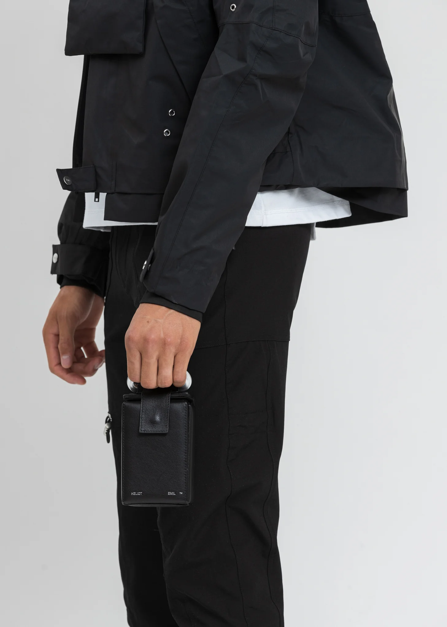 Black Leather Belt With Small Box Bag - Image 4