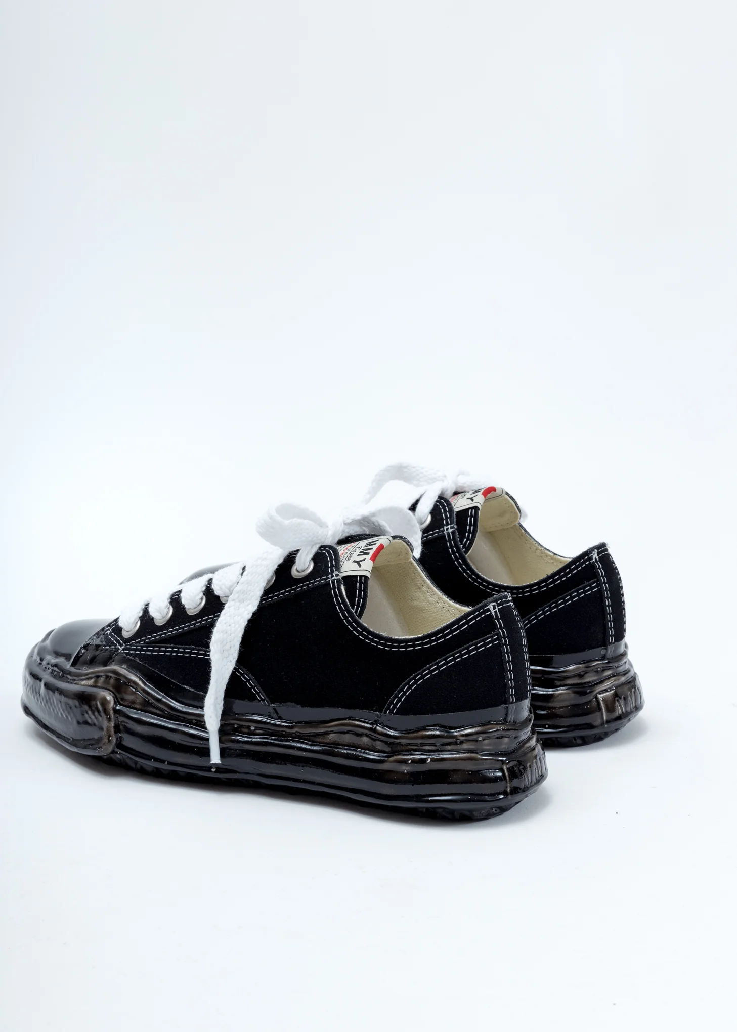 Black Leather Original Sole Dip Low Cut Sneaker - Image 2
