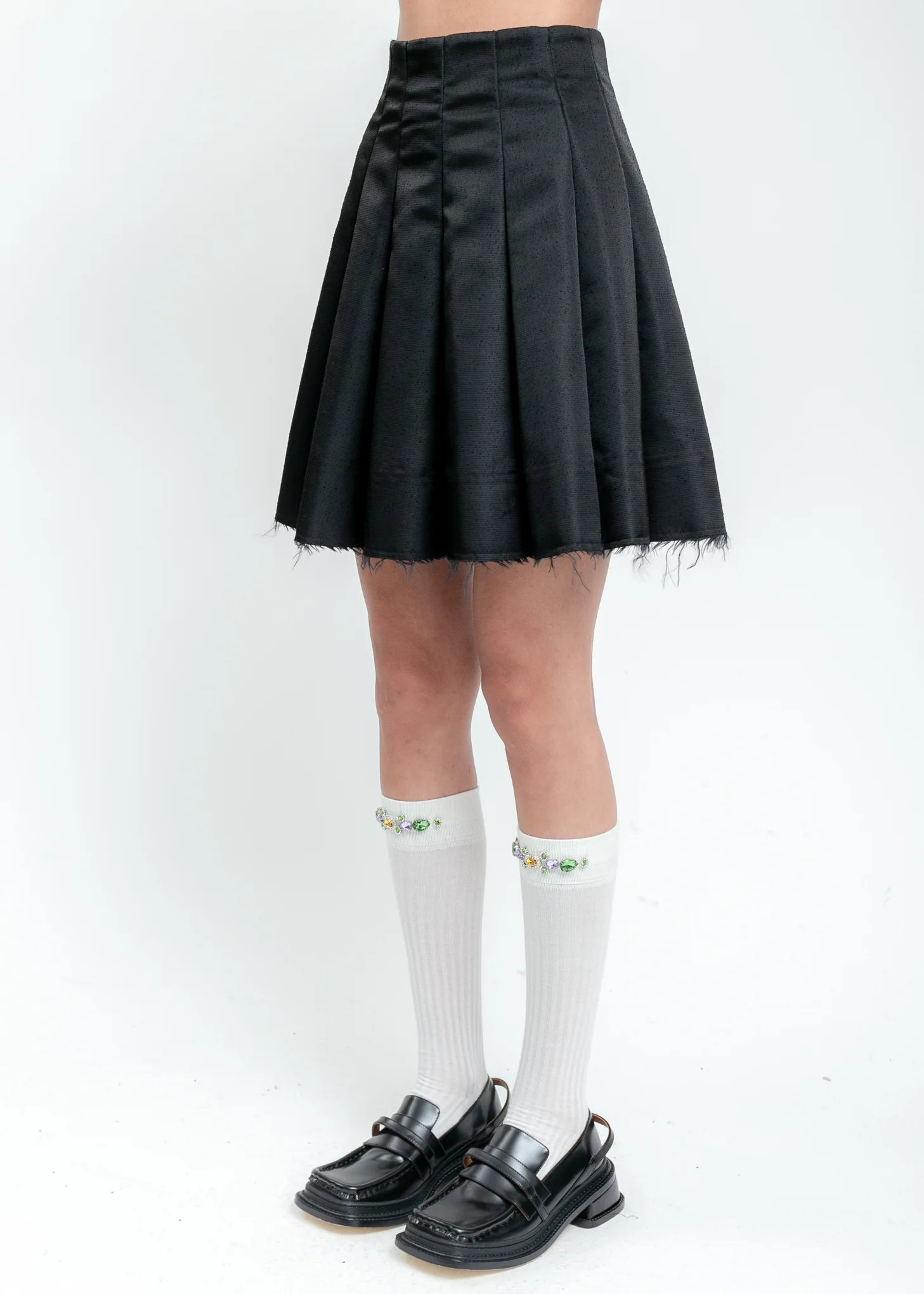 Black Pleated Skirt - Image 2