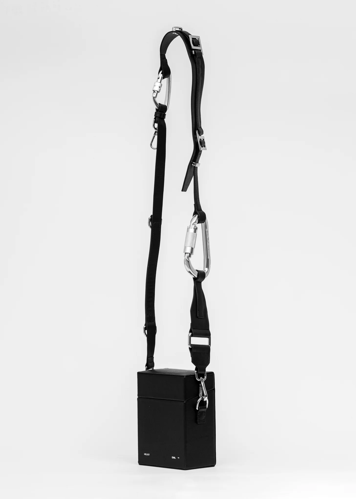 BLACK LEATHER STRAP BOX BAG