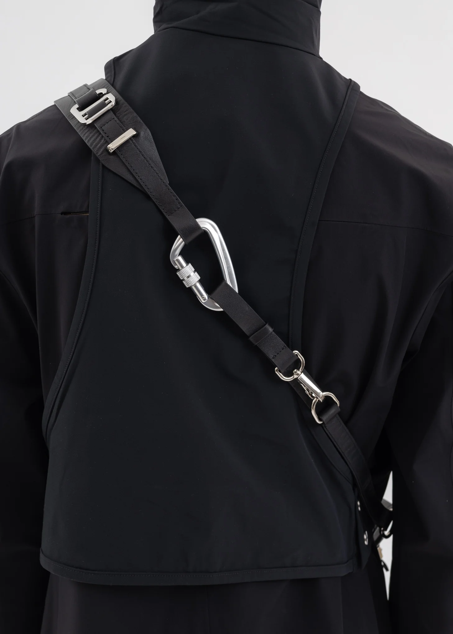 BLACK LEATHER STRAP BOX BAG - Image 3