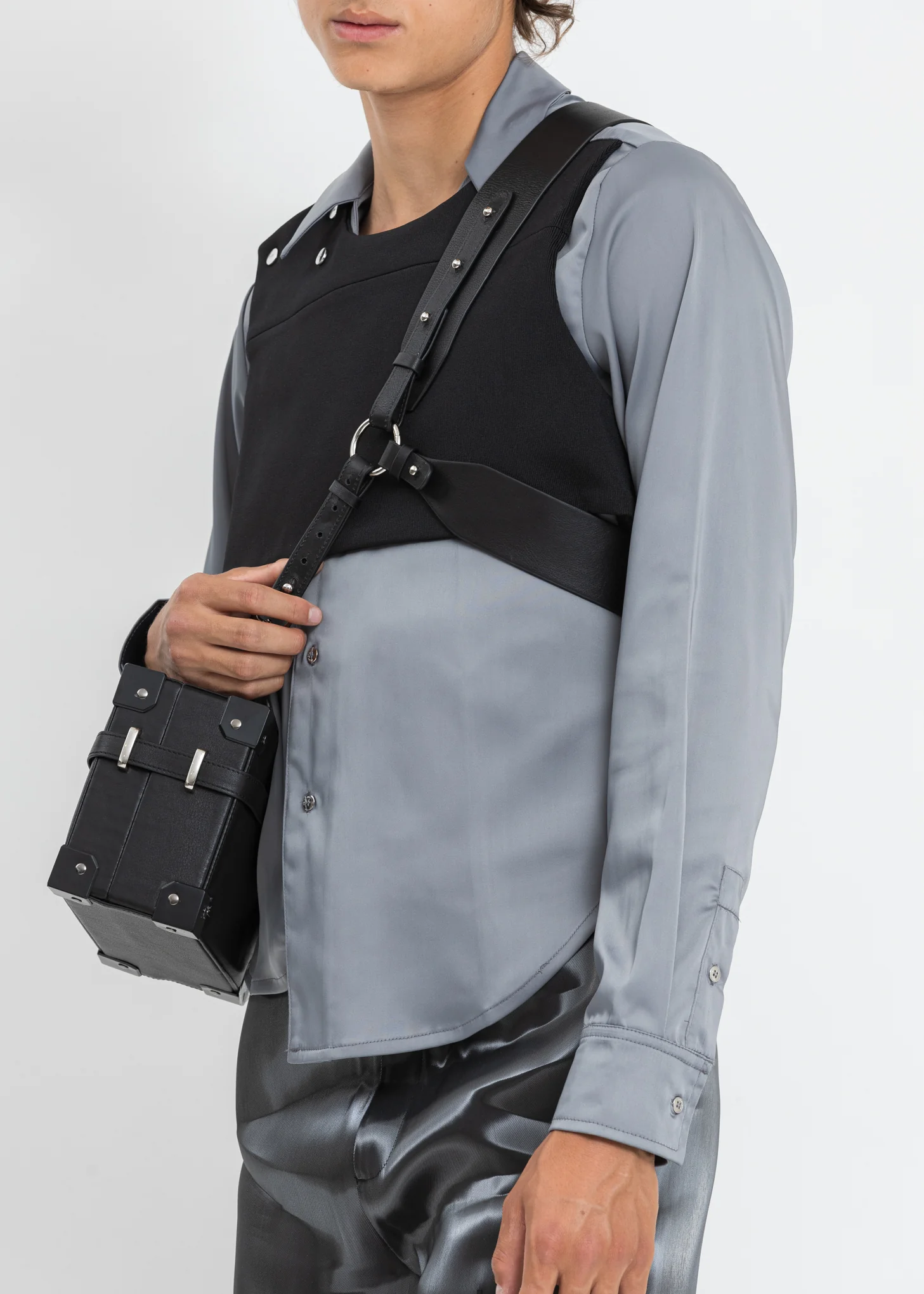 Black Leather Trunk Bag - Image 4