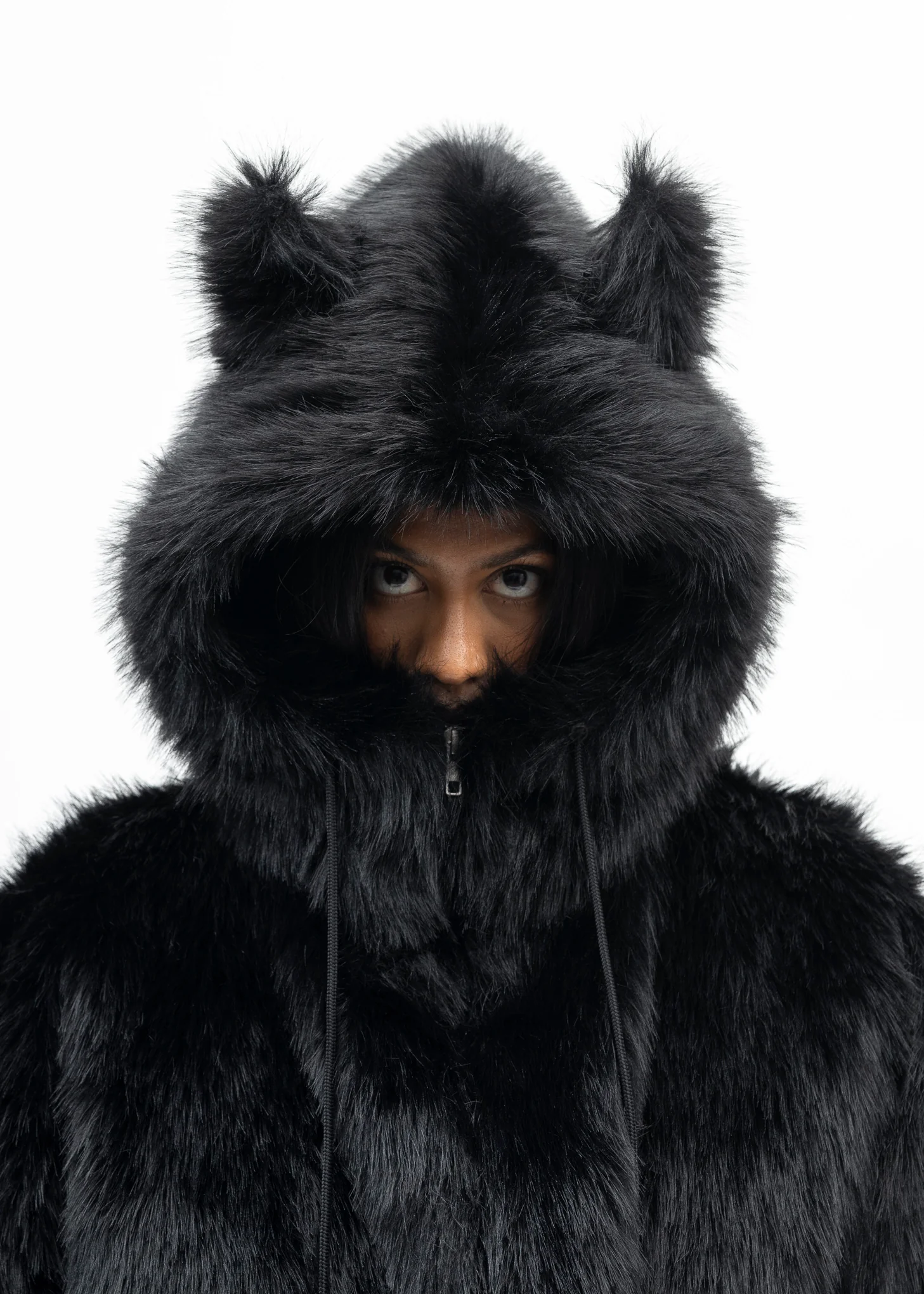 BLACK FAUX-FUR DEVIL JACKET - Image 3