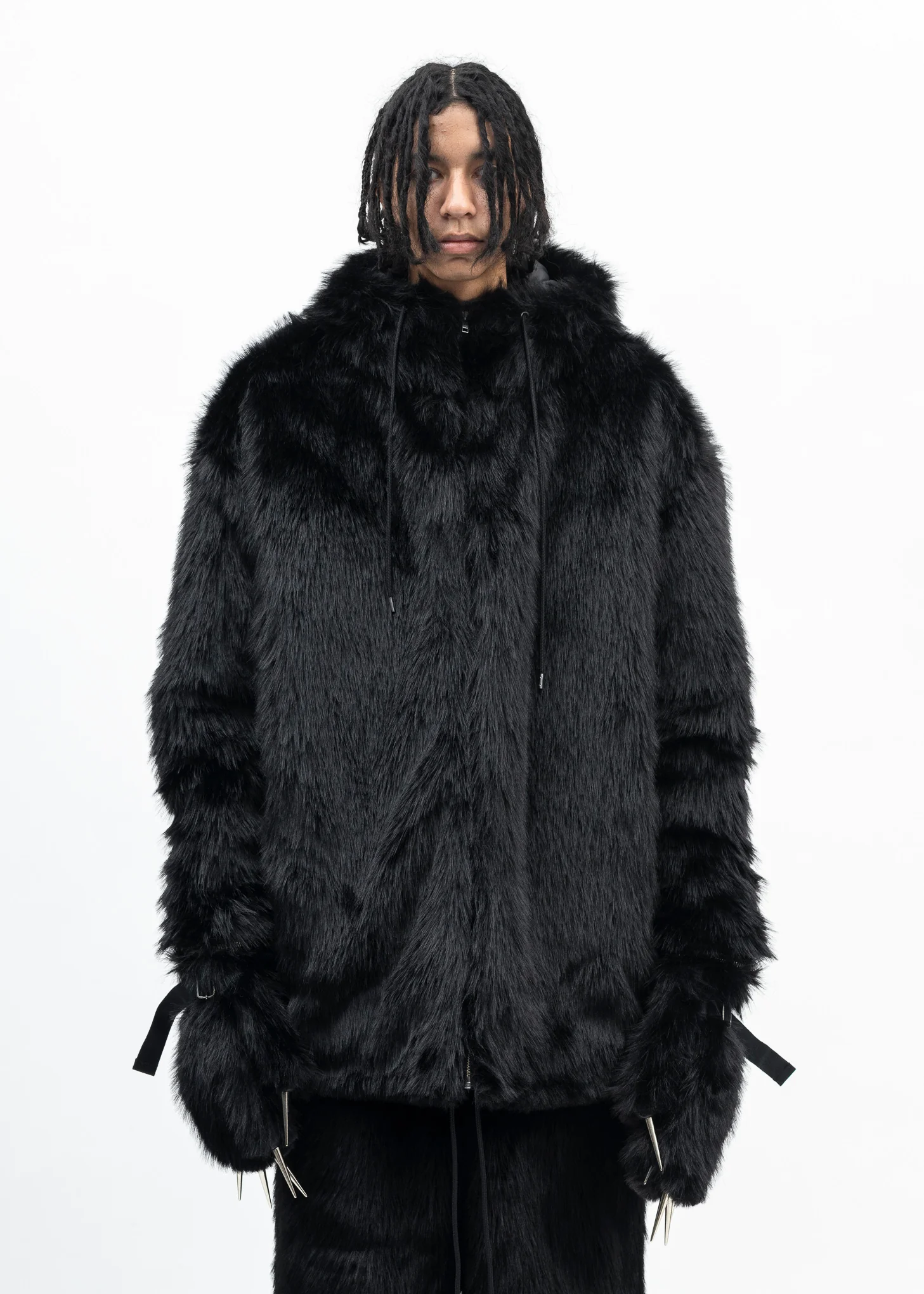 BLACK FAUX-FUR DEVIL JACKET - Image 3
