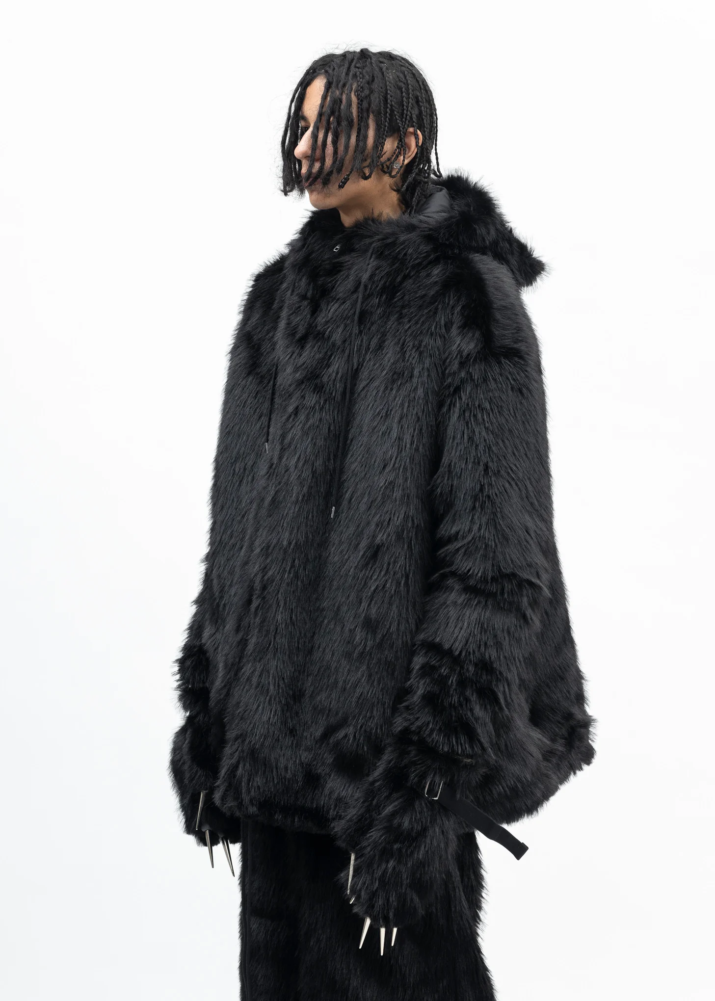 BLACK FAUX-FUR DEVIL JACKET - Image 4