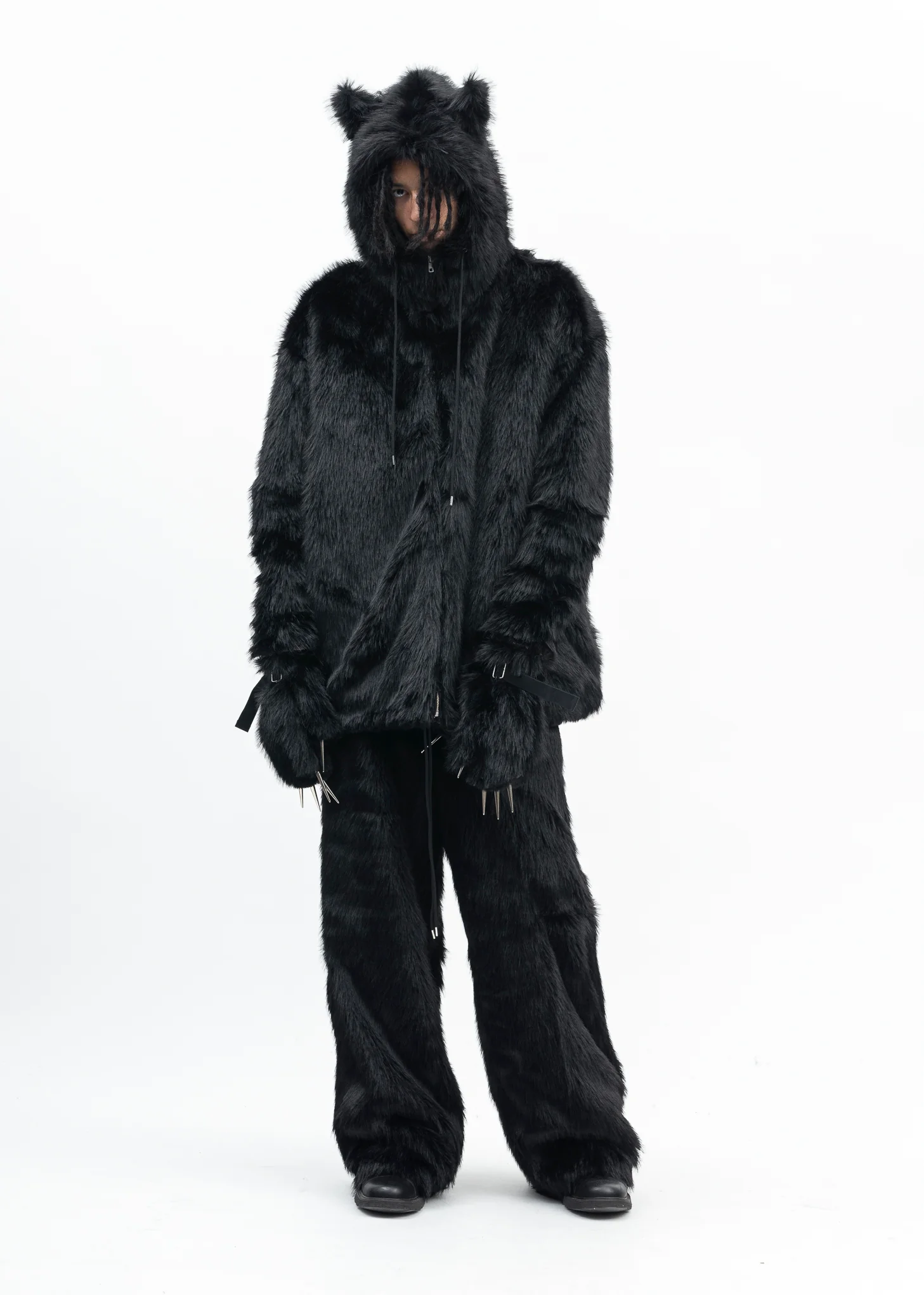 BLACK FAUX-FUR DEVIL JACKET - Image 9