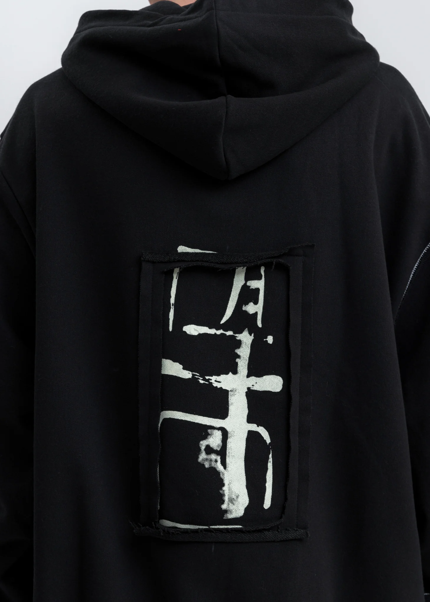 Black â€˜LINELLAE PT. 5â€™ Hoodie - Image 4