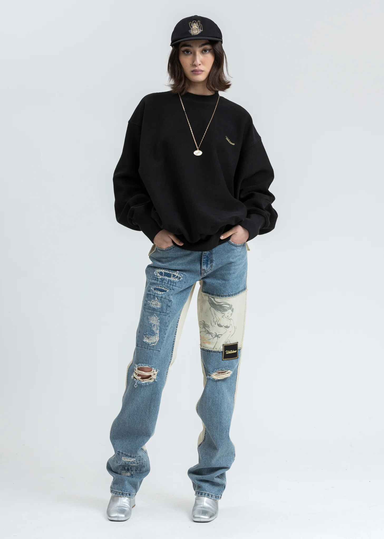 Black Logo Embroidery Sweatshirt - Image 6