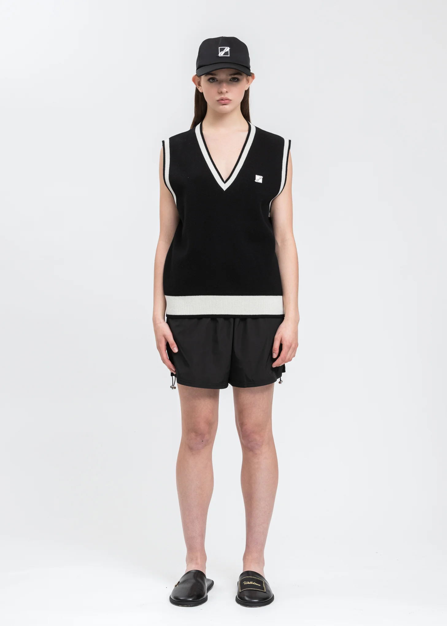 Black Logo Metal Detail Knit Vest - Image 6
