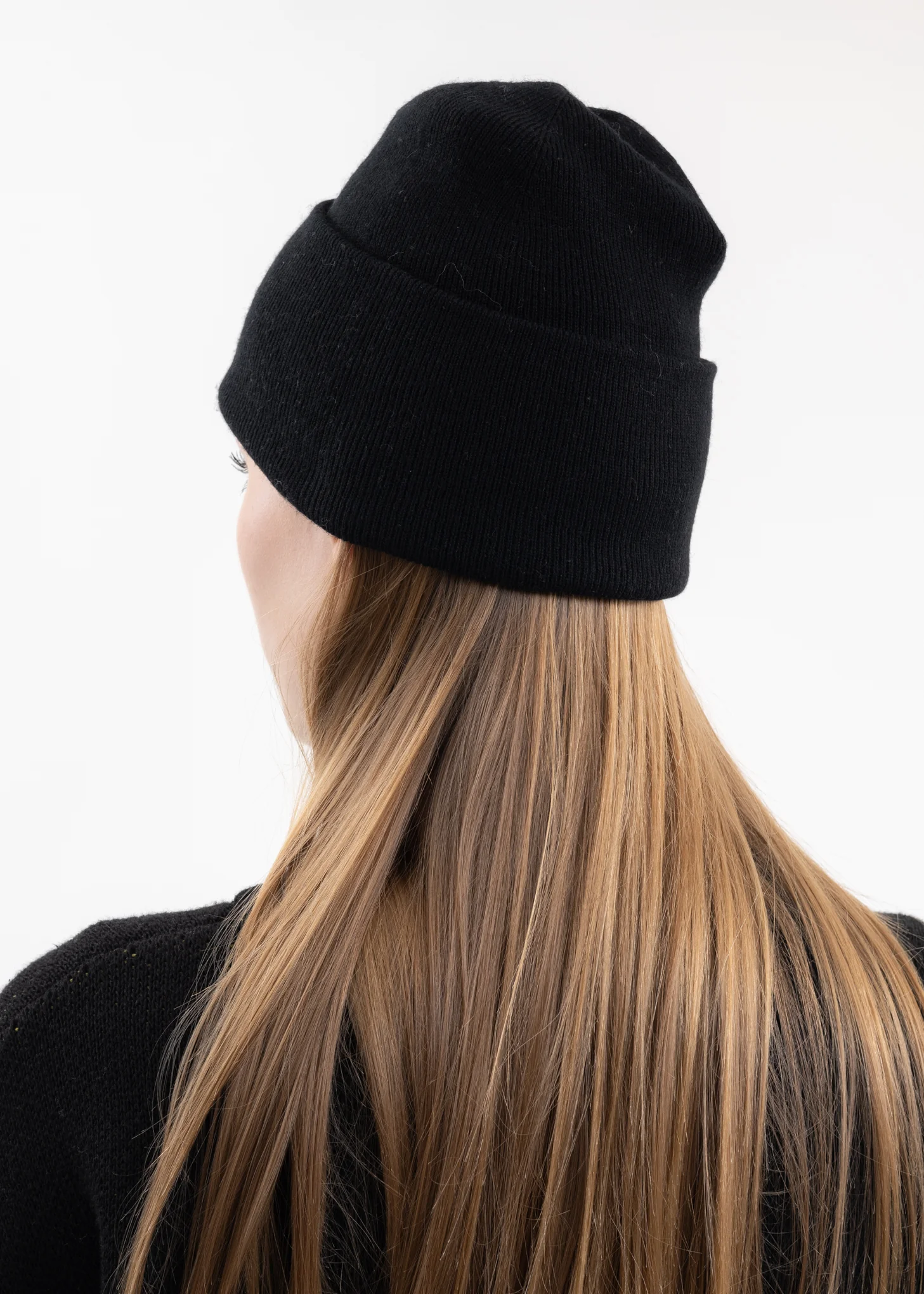 Black Logo Patched Wide Rib Beanie - Image 3