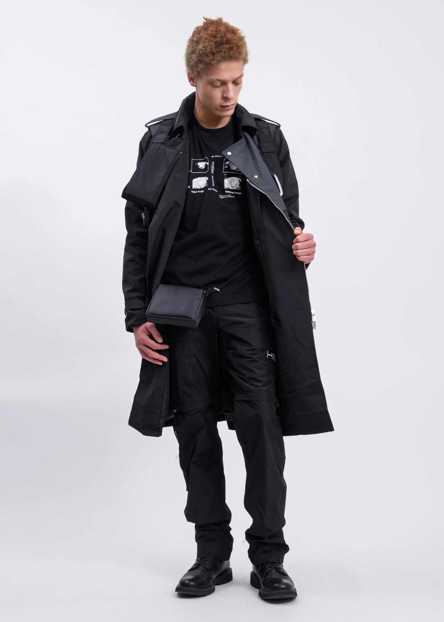 Black Long Sleeve T-Shirt W. Print - Image 5