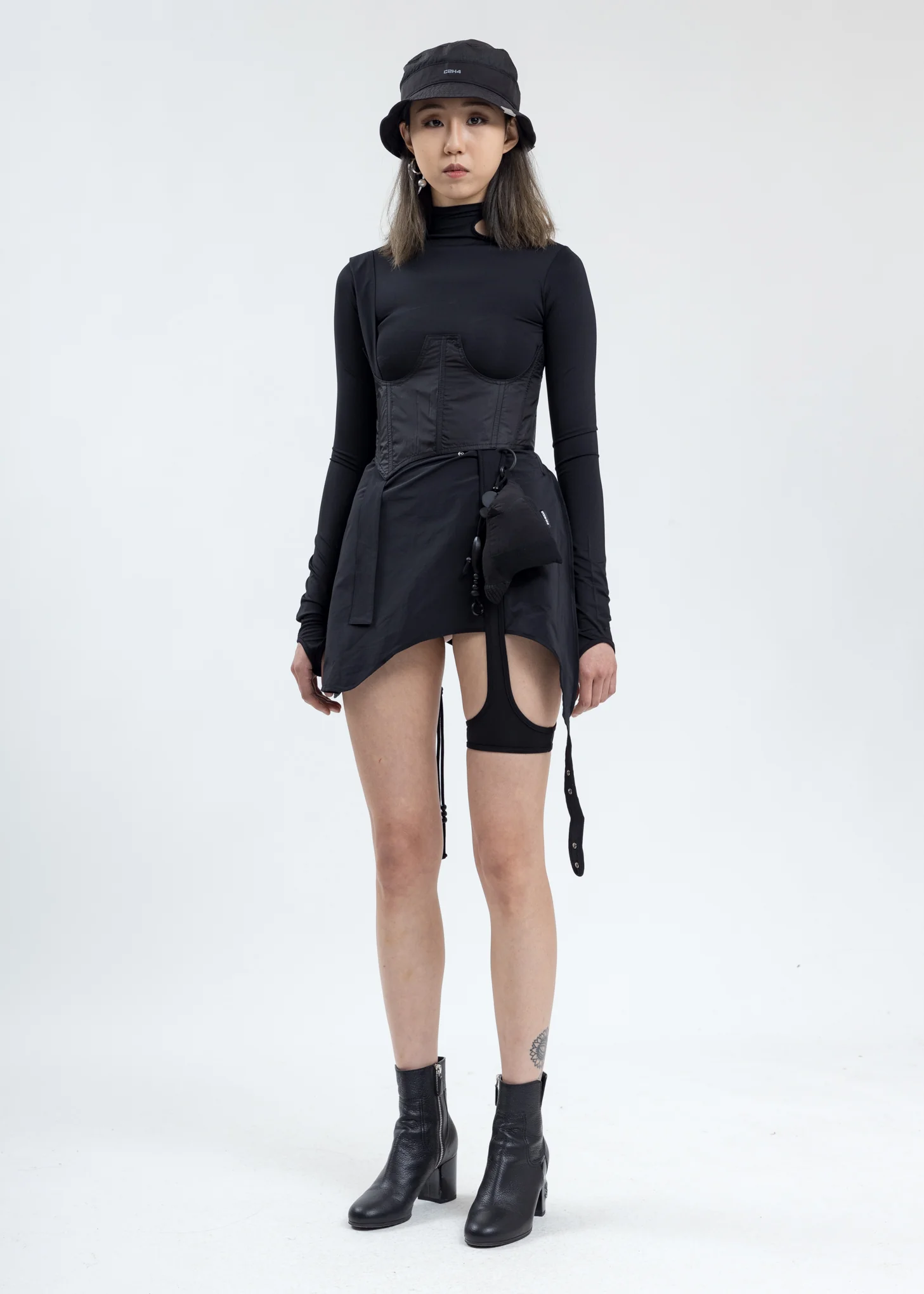Black Long Sleeve With Corset - Image 9