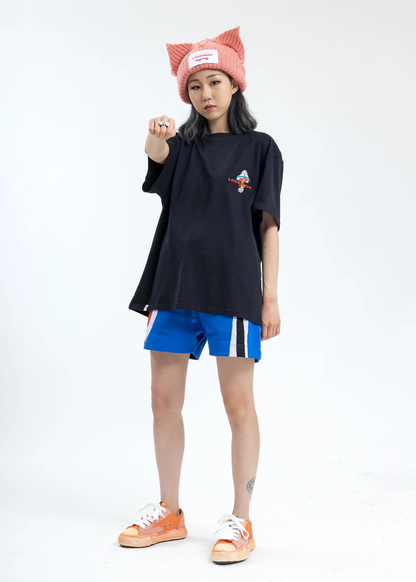 Black Loverboy Art Gallery with Embroidery T-Shirt - Image 6