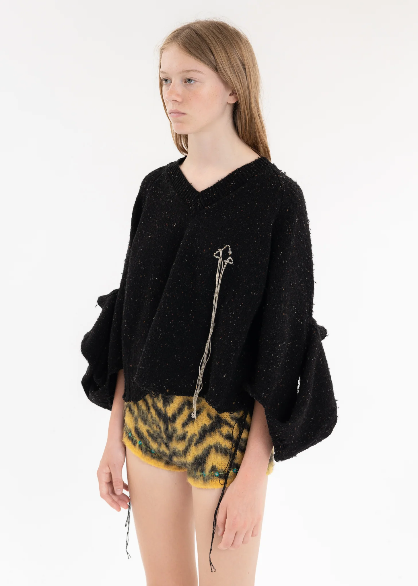Black MAGNET ATTACHED KNIT PULLOVER - Image 2
