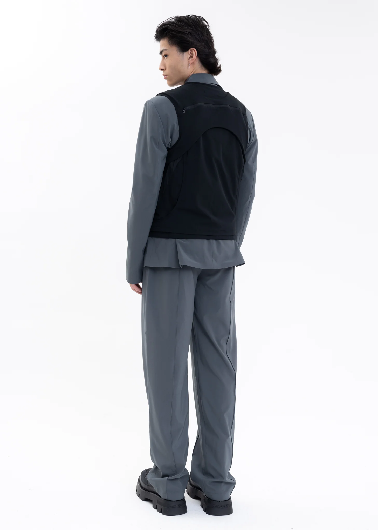 Black MARATHON VEST - Image 7